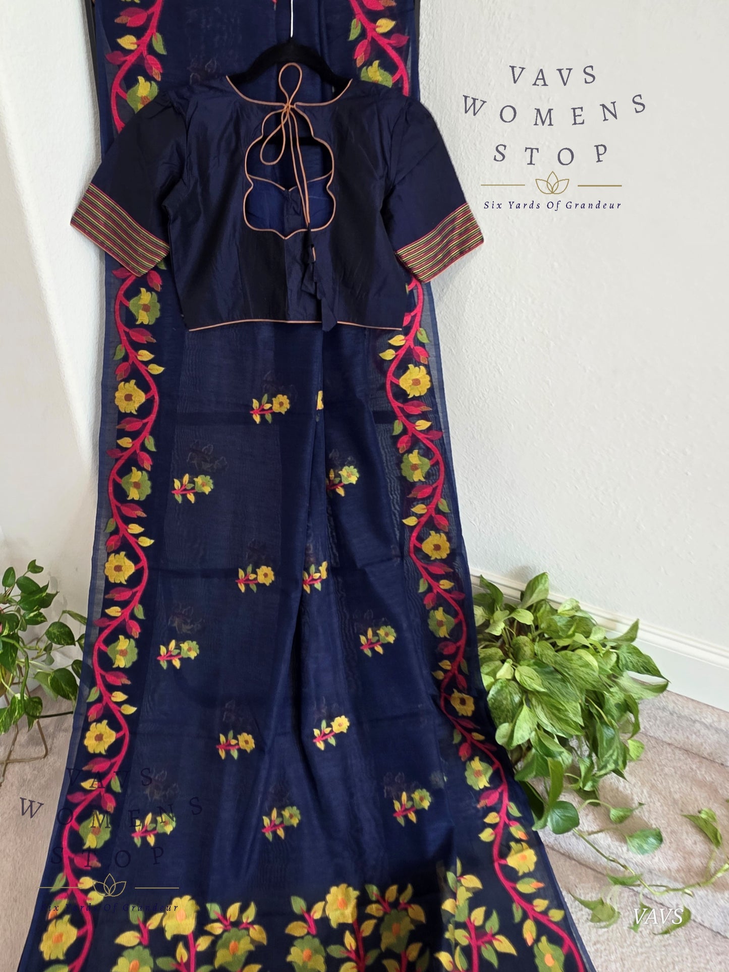 Semi Matka Silk Jamdani Saree with stitched Blouse