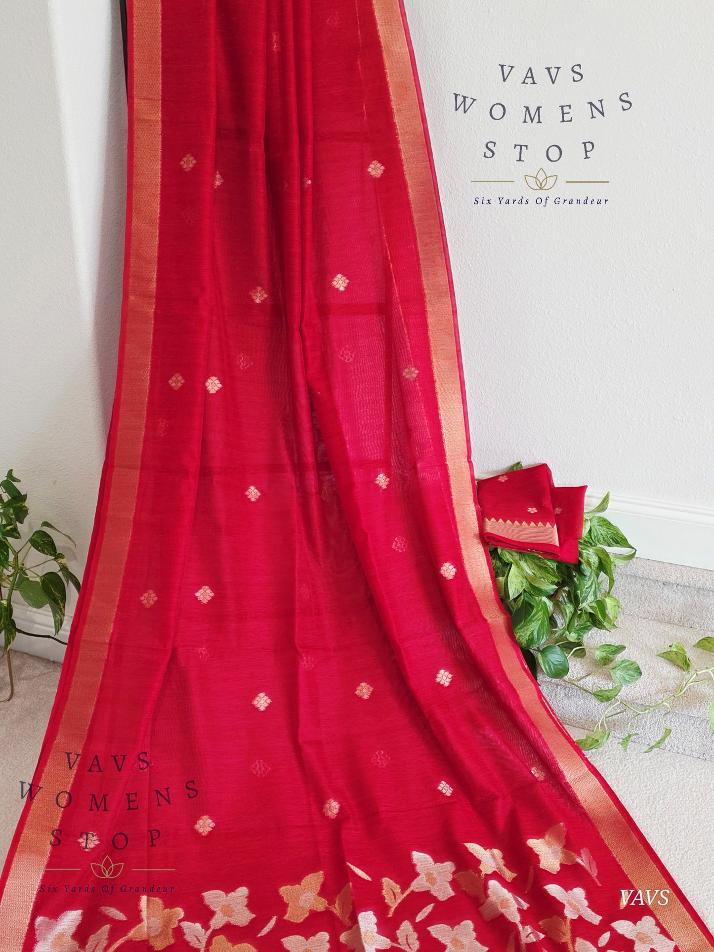 Red Shade Semi Matka Silk Jamdani Saree
