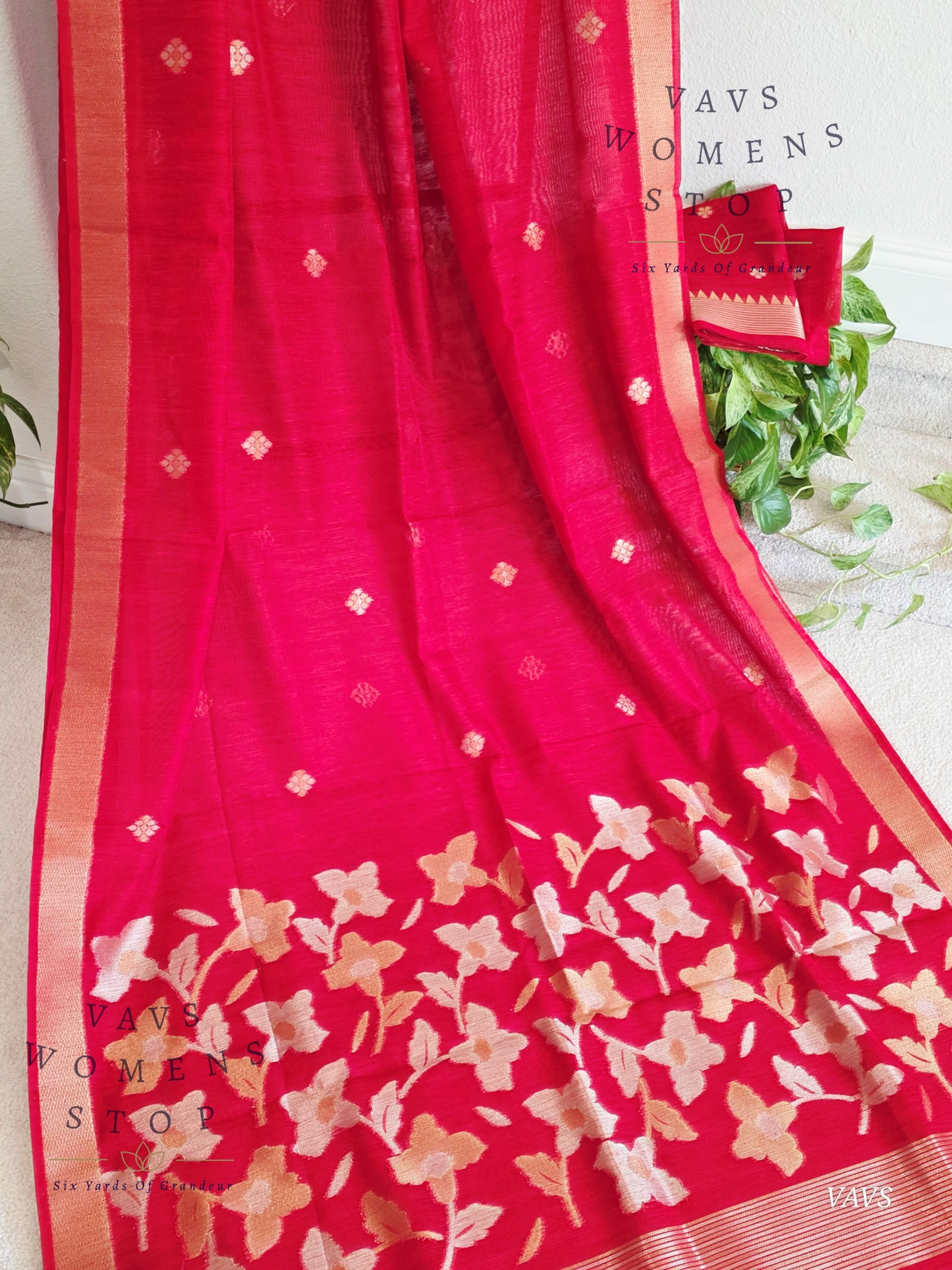 Red Shade Semi Matka Silk Jamdani Saree