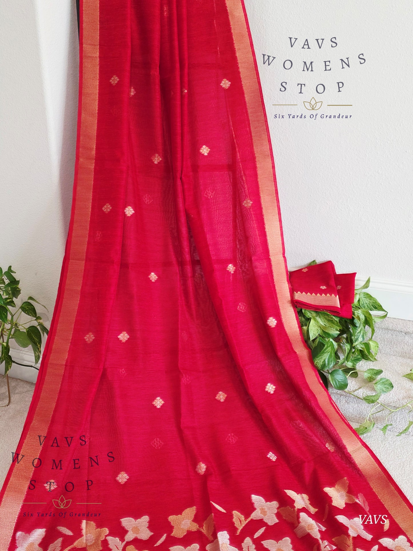 Red Shade Semi Matka Silk Jamdani Saree