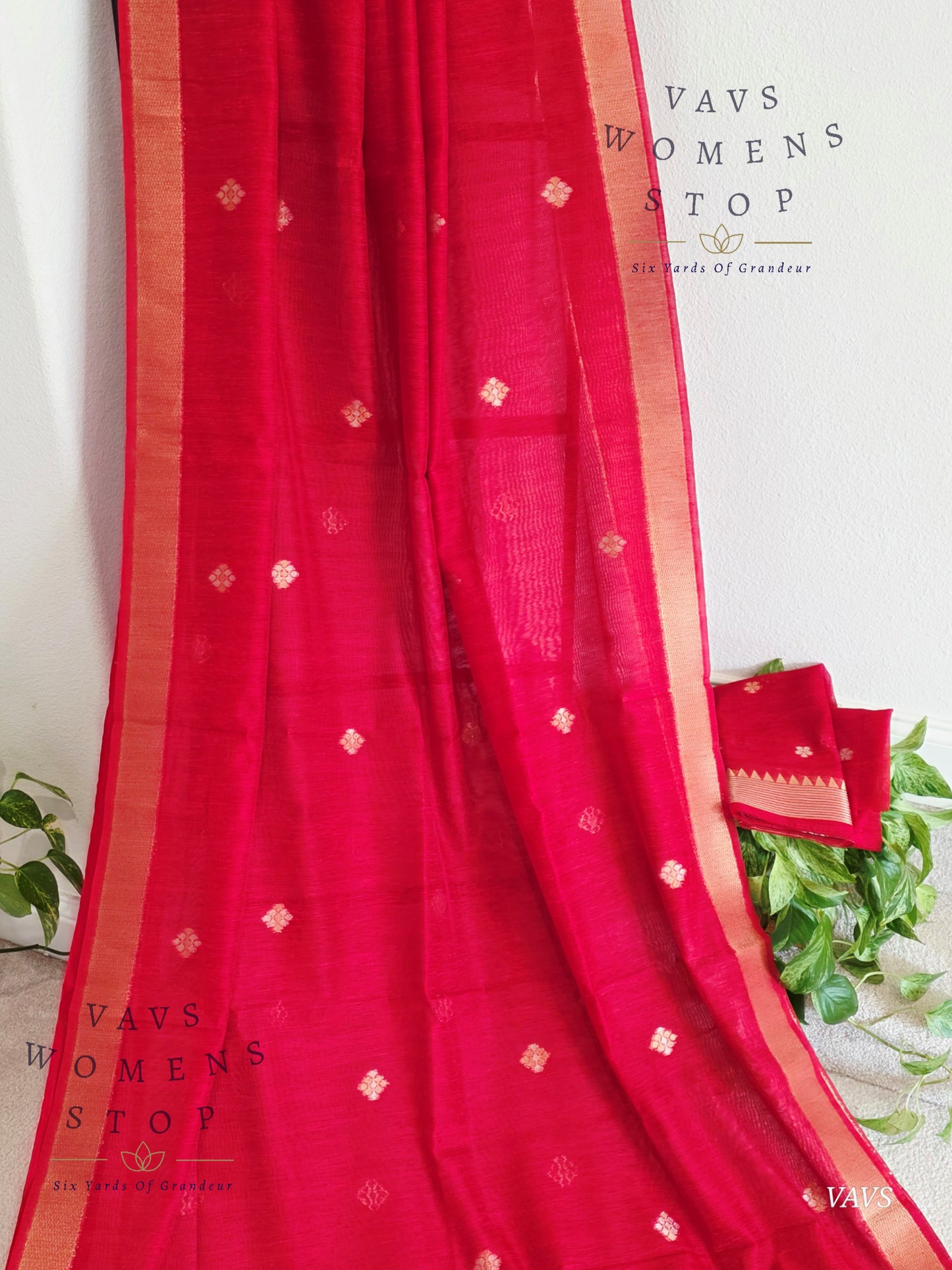 Red Shade Semi Matka Silk Jamdani Saree