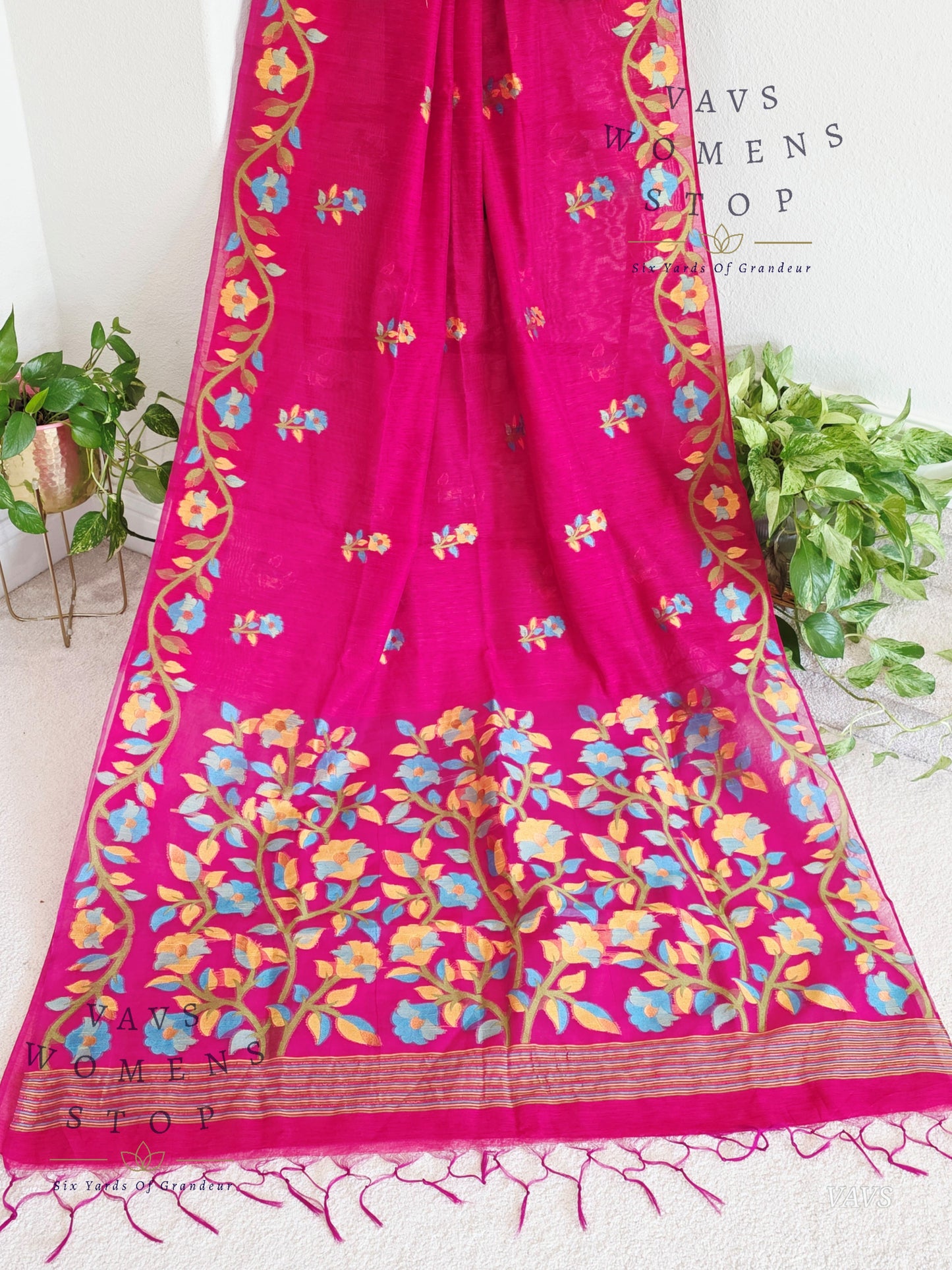 Semi Matka Silk Jamdani Saree with stitched Blouse
