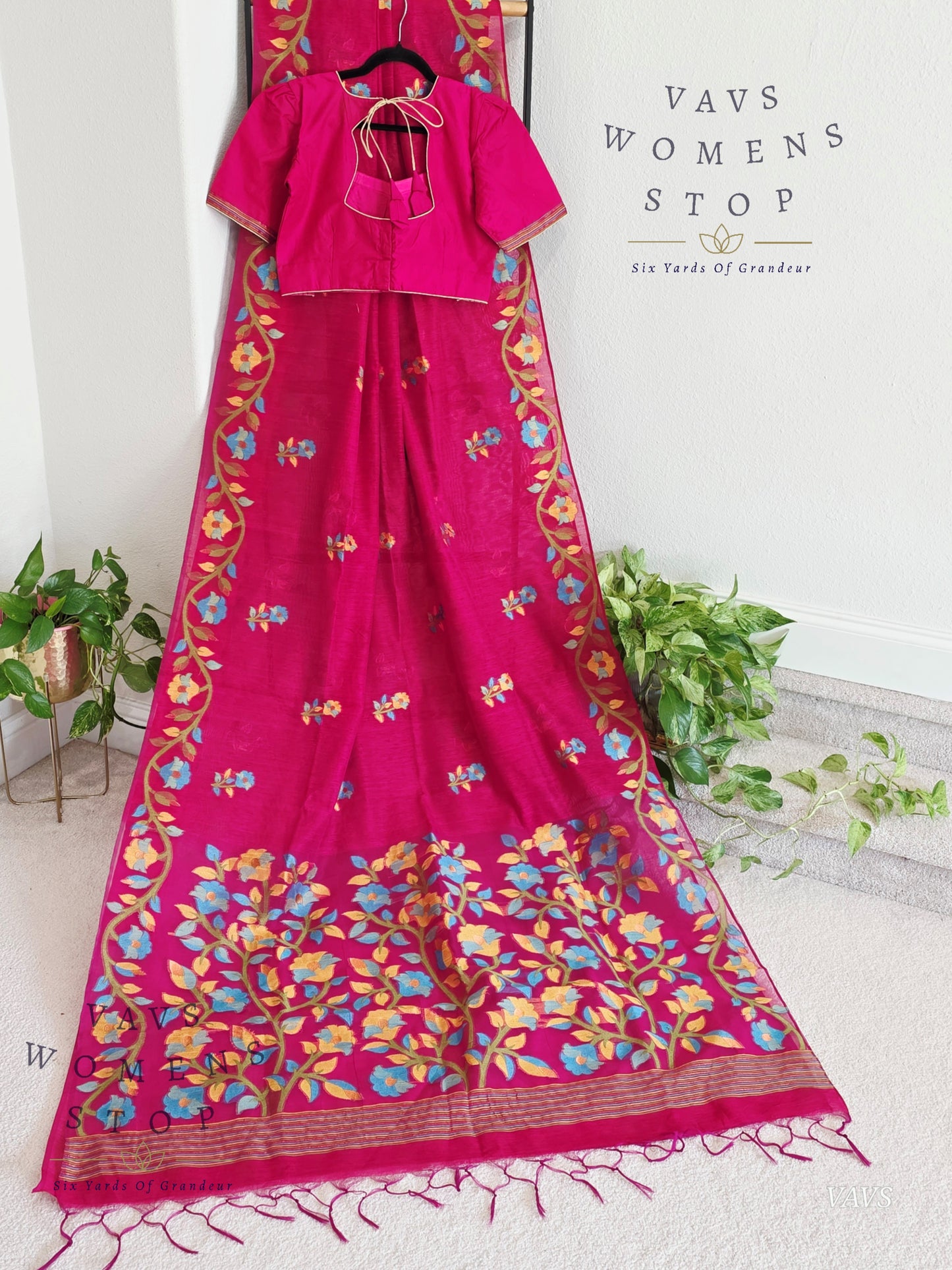 Semi Matka Silk Jamdani Saree with stitched Blouse