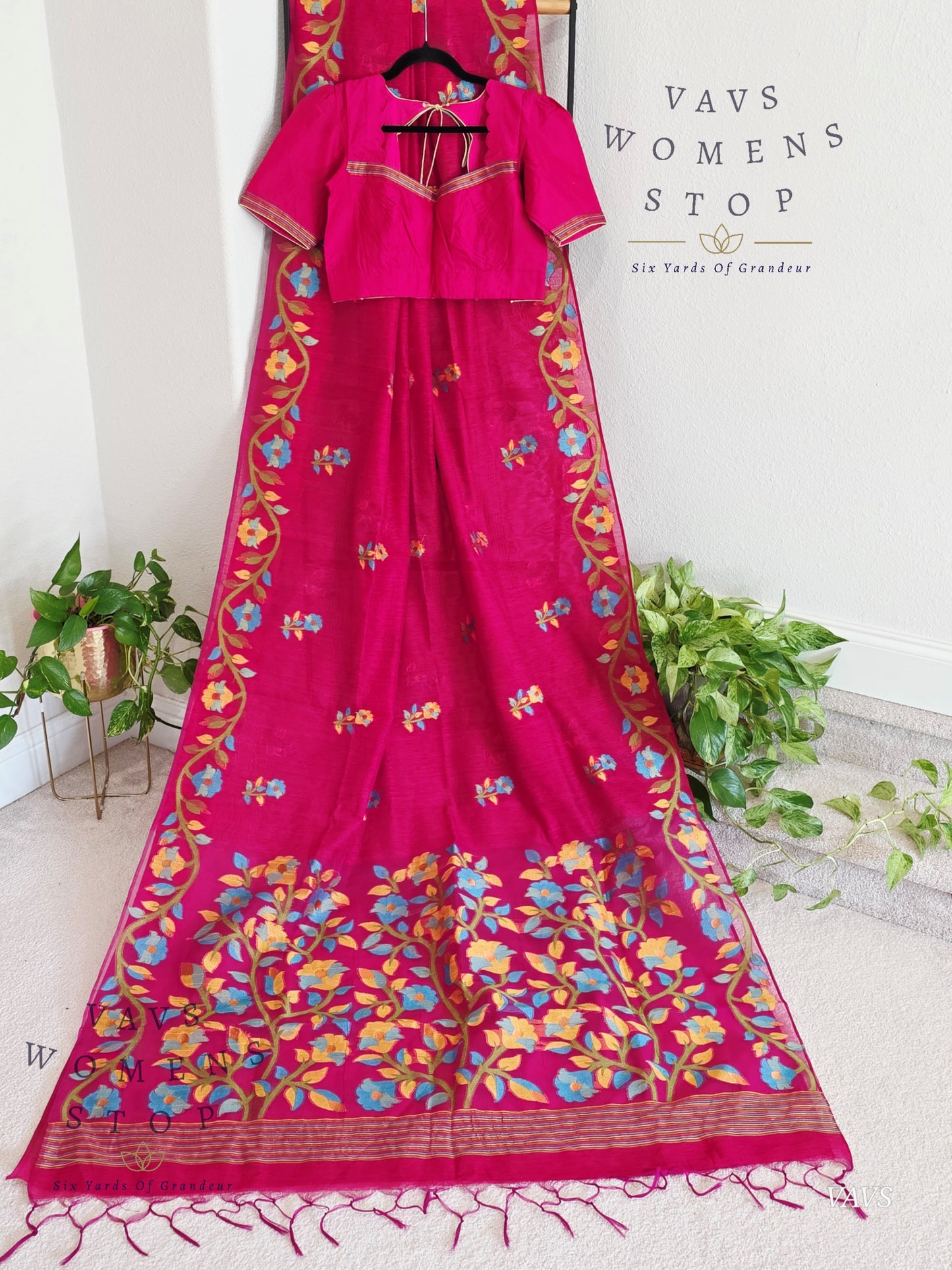 Semi Matka Silk Jamdani Saree with stitched Blouse