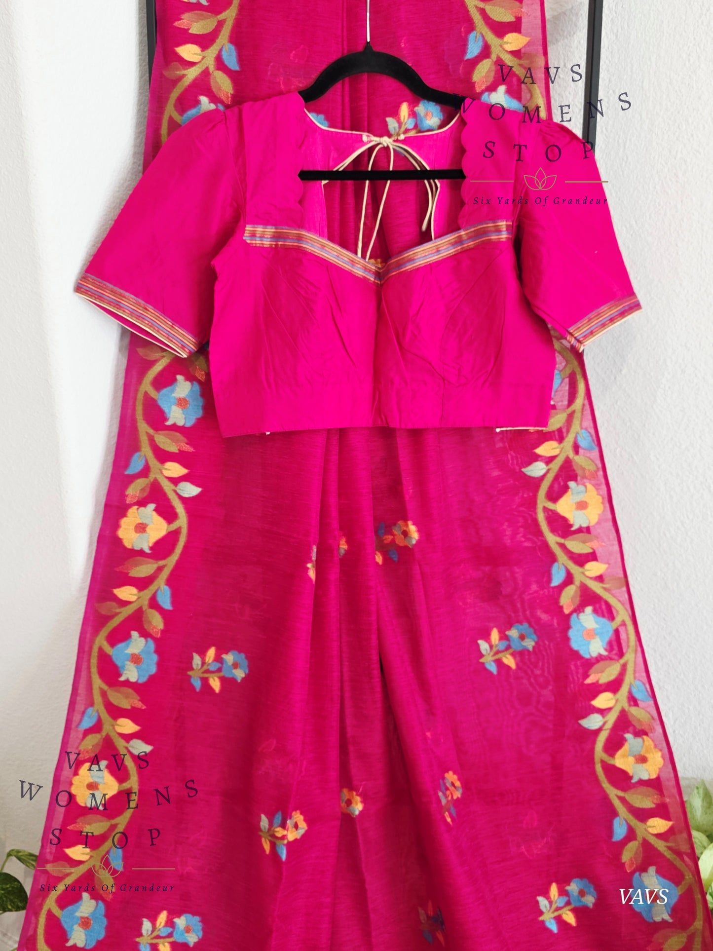 Semi Matka Silk Jamdani Saree with stitched Blouse