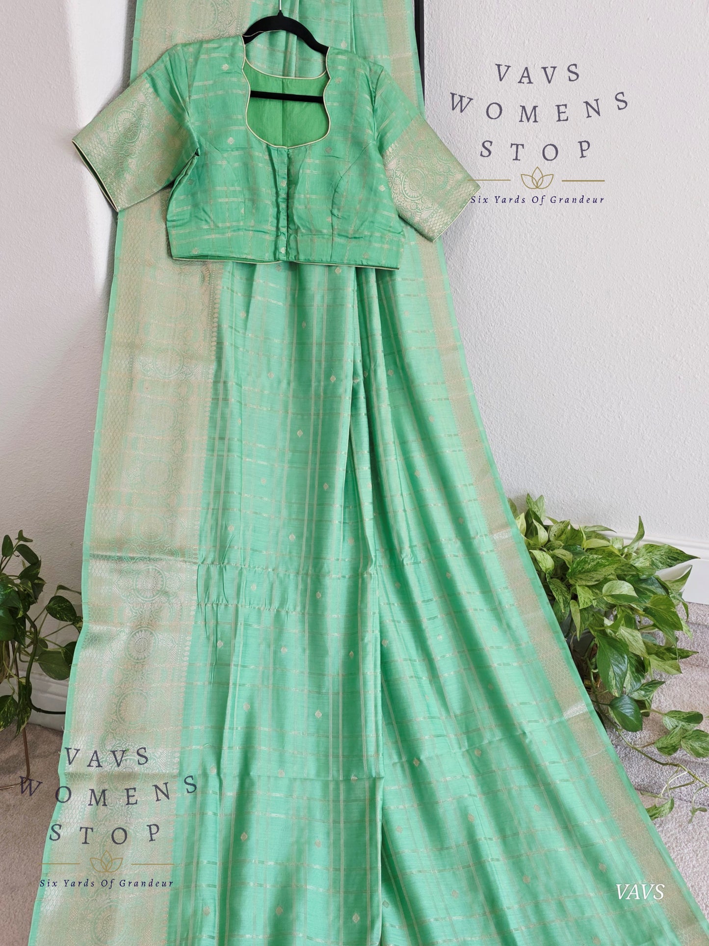 Soft Chanderi Linen Style Saree - Stitched Blouse