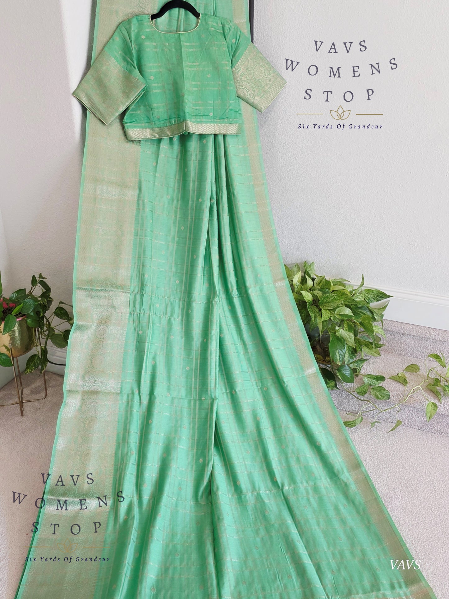 Soft Chanderi Linen Style Saree - Stitched Blouse