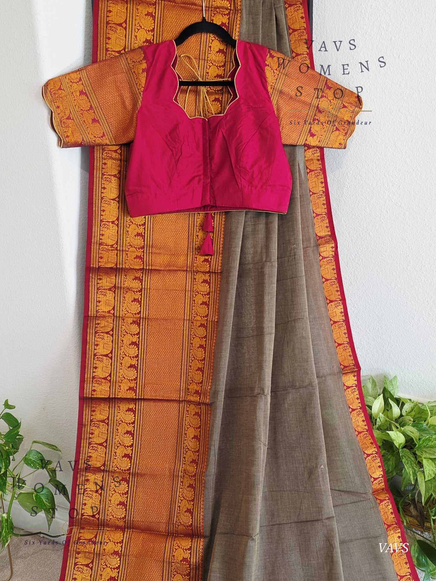 Soft Narayanpet Cotton Saree with Stitched Blouse