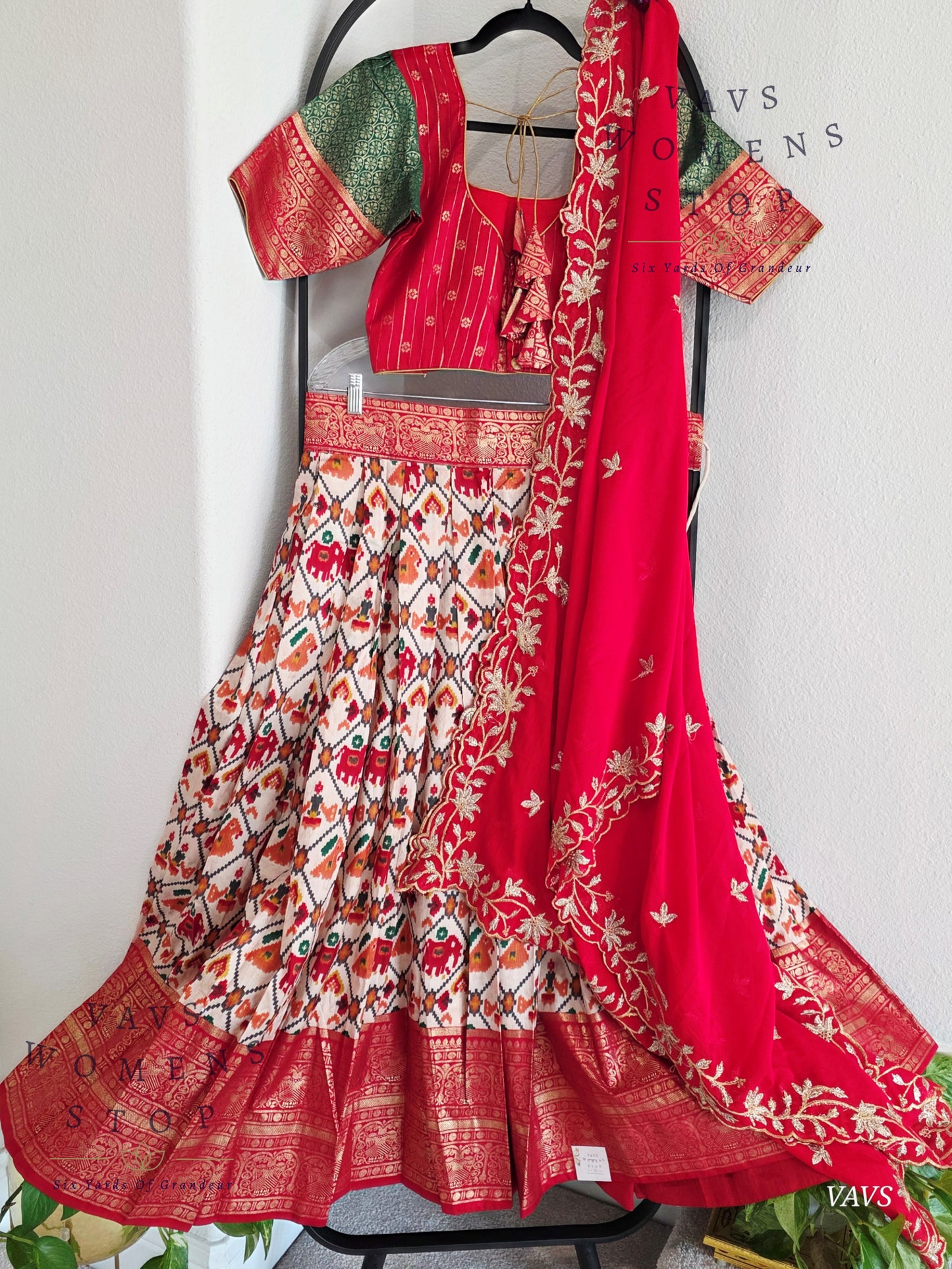 Munga Benarasi Patola Half Saree/ Lehenga Set