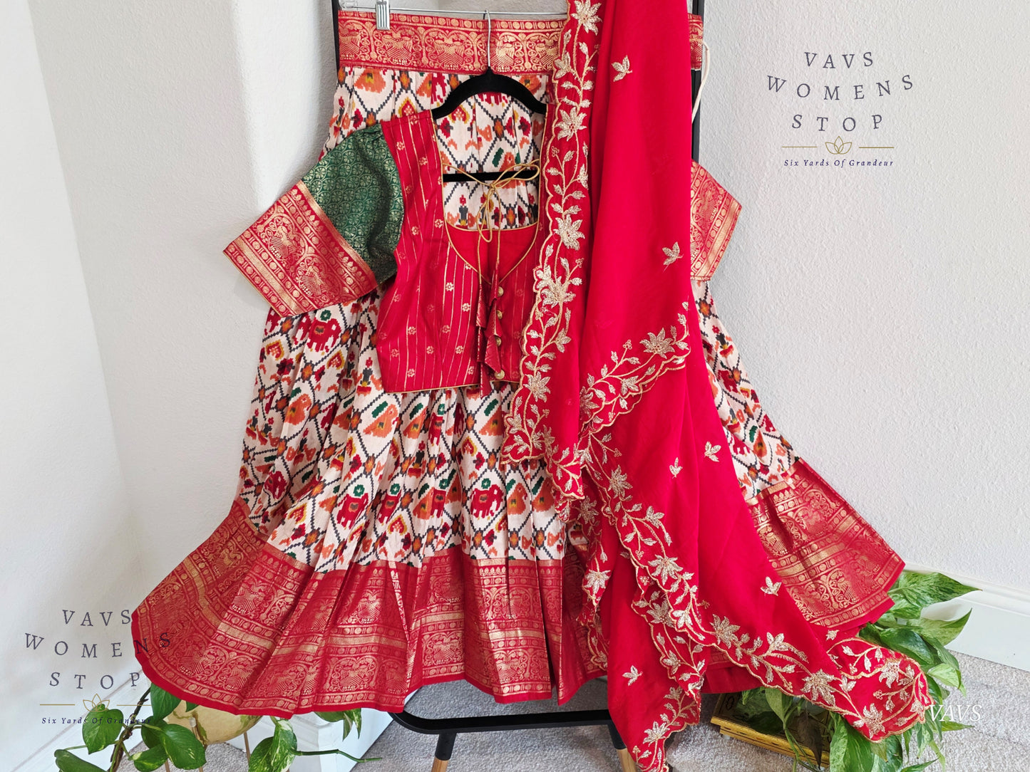 Munga Benarasi Patola Half Saree/ Lehenga Set