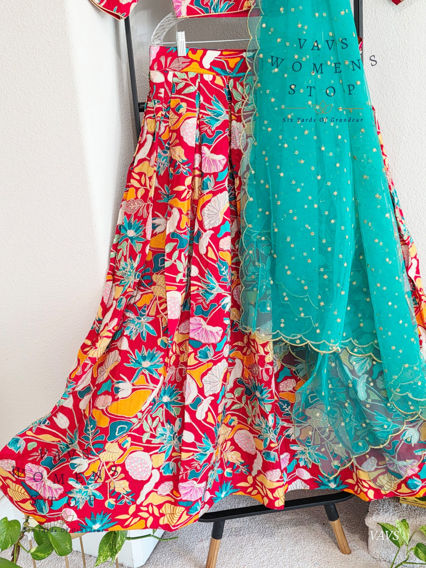 Fine Quality Crepe Silk Half Saree Designer Set