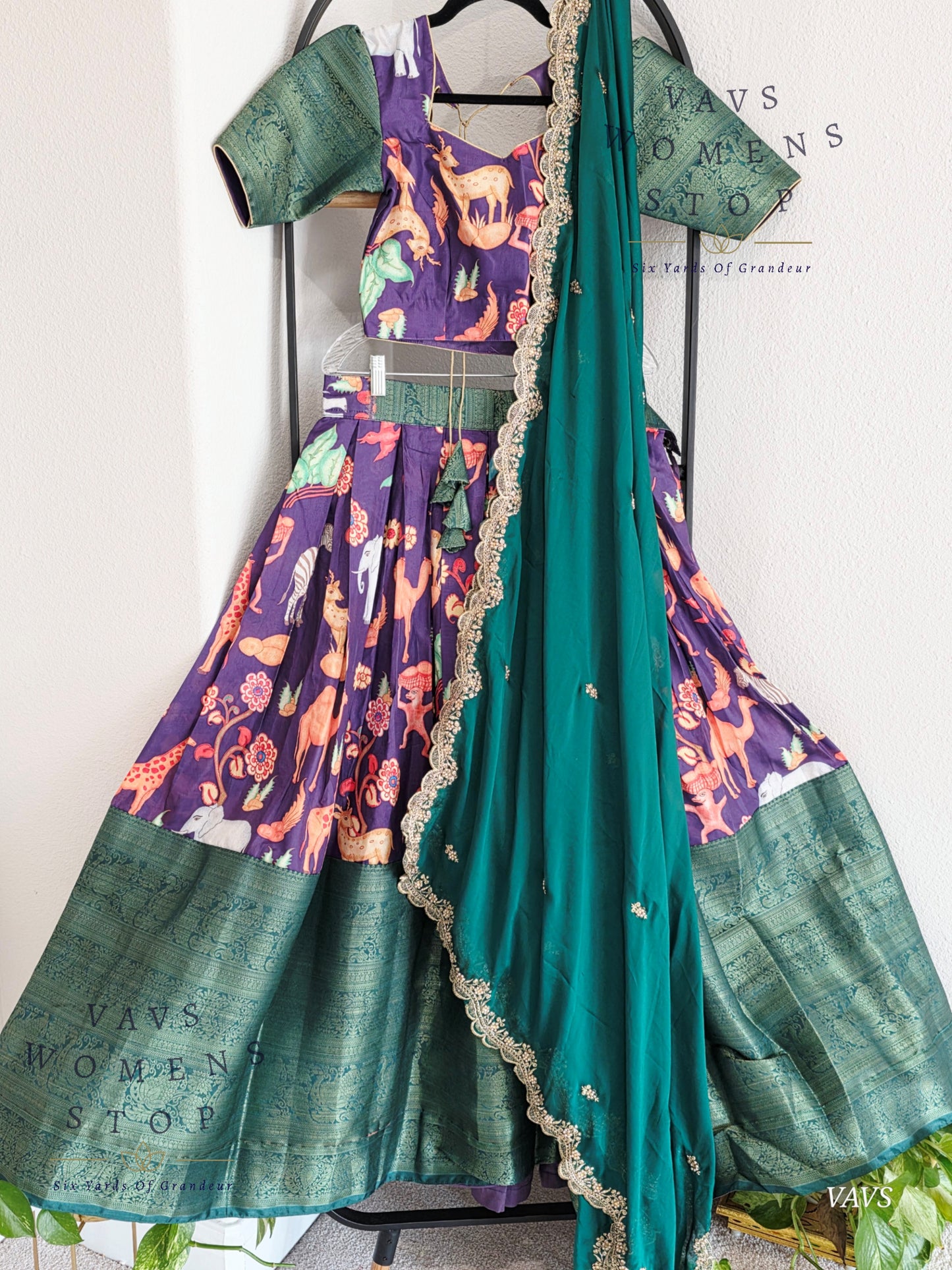 Semi Benarasi Animal Print Designer Half Saree Set