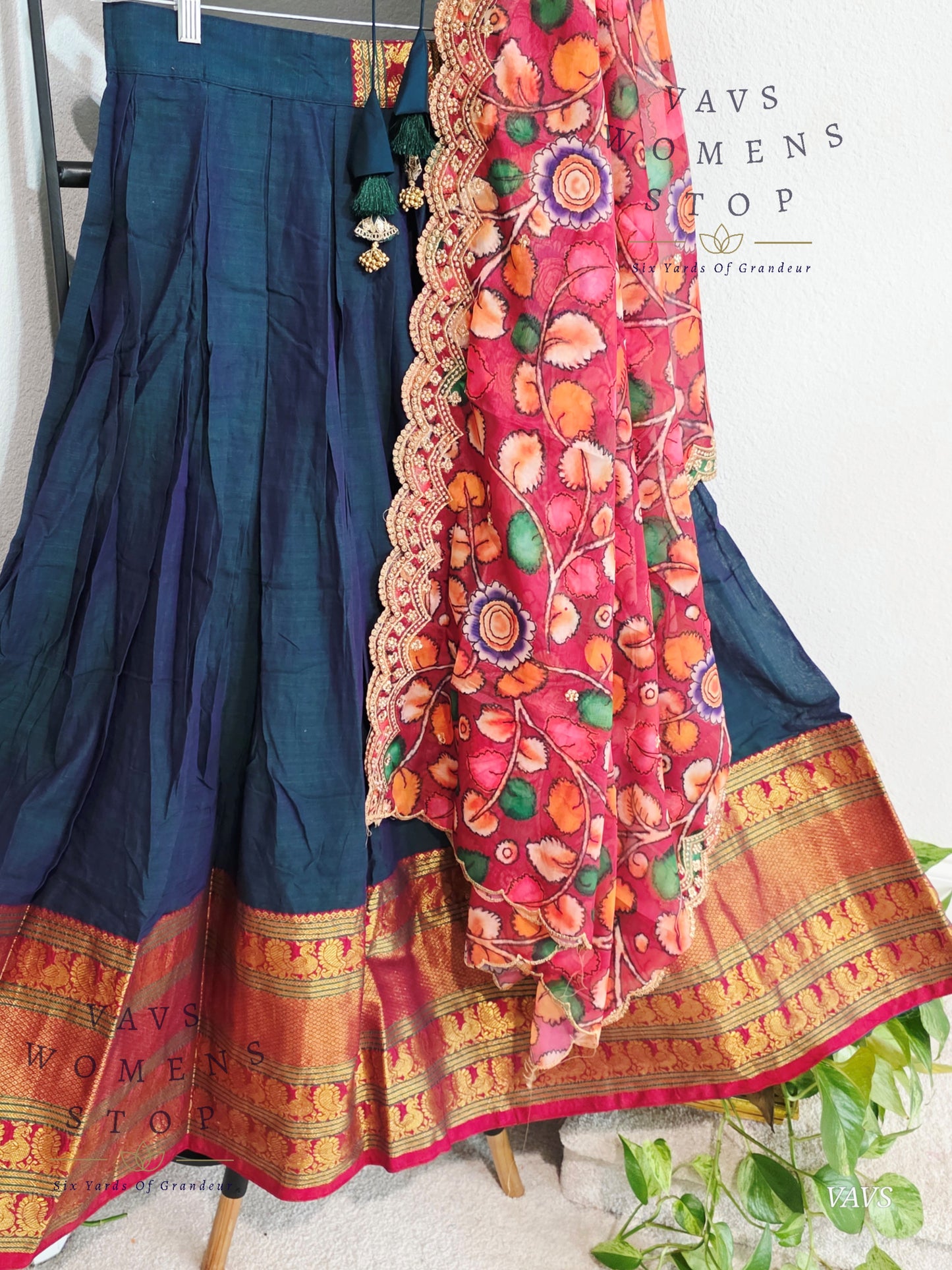 Traditional Narayanpet Lehenga / Half Saree Complete Set