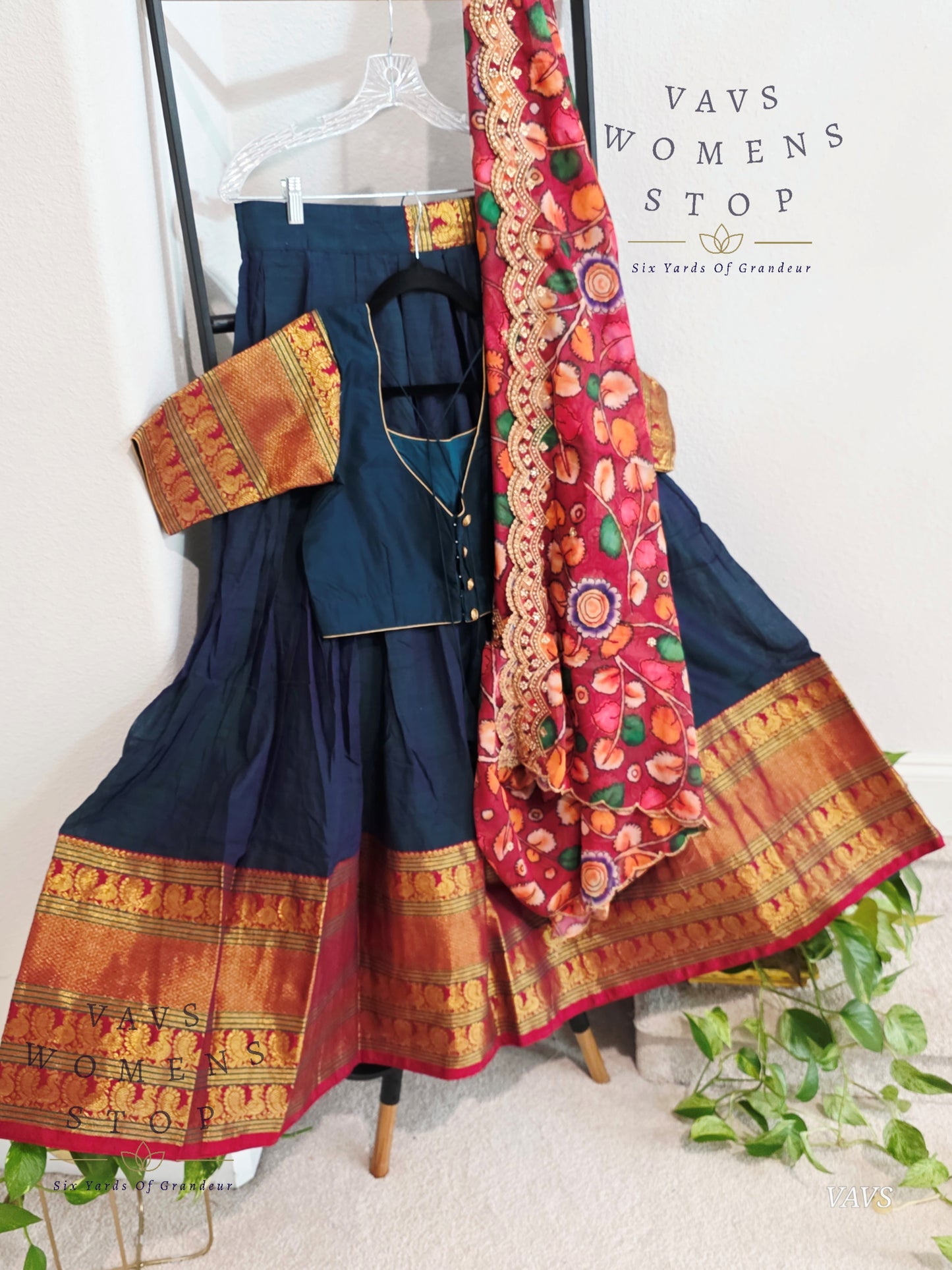 Traditional Narayanpet Lehenga / Half Saree Complete Set