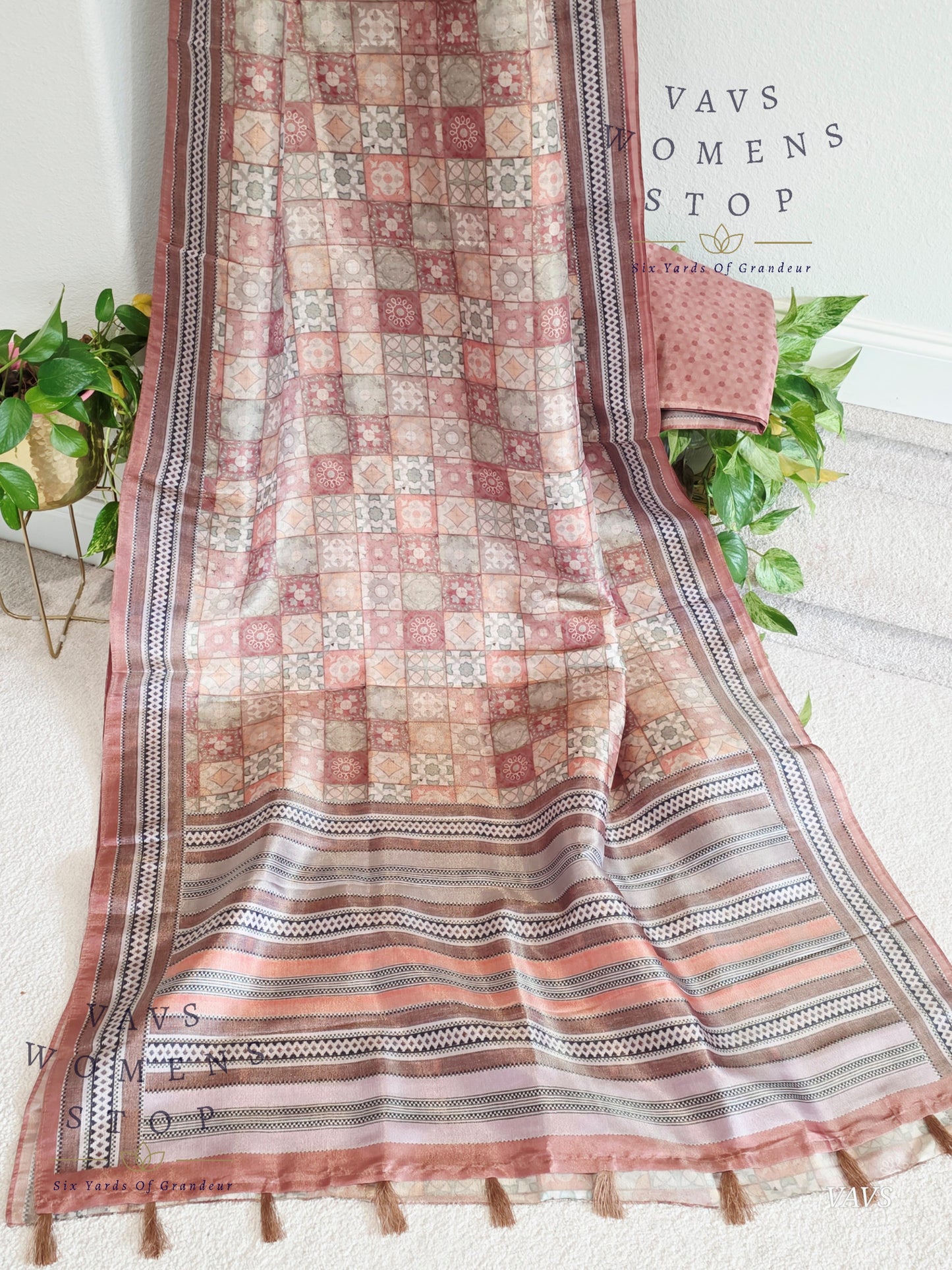 Ajrakh Print Checkered Pattern Semi Tussar Silk Saree