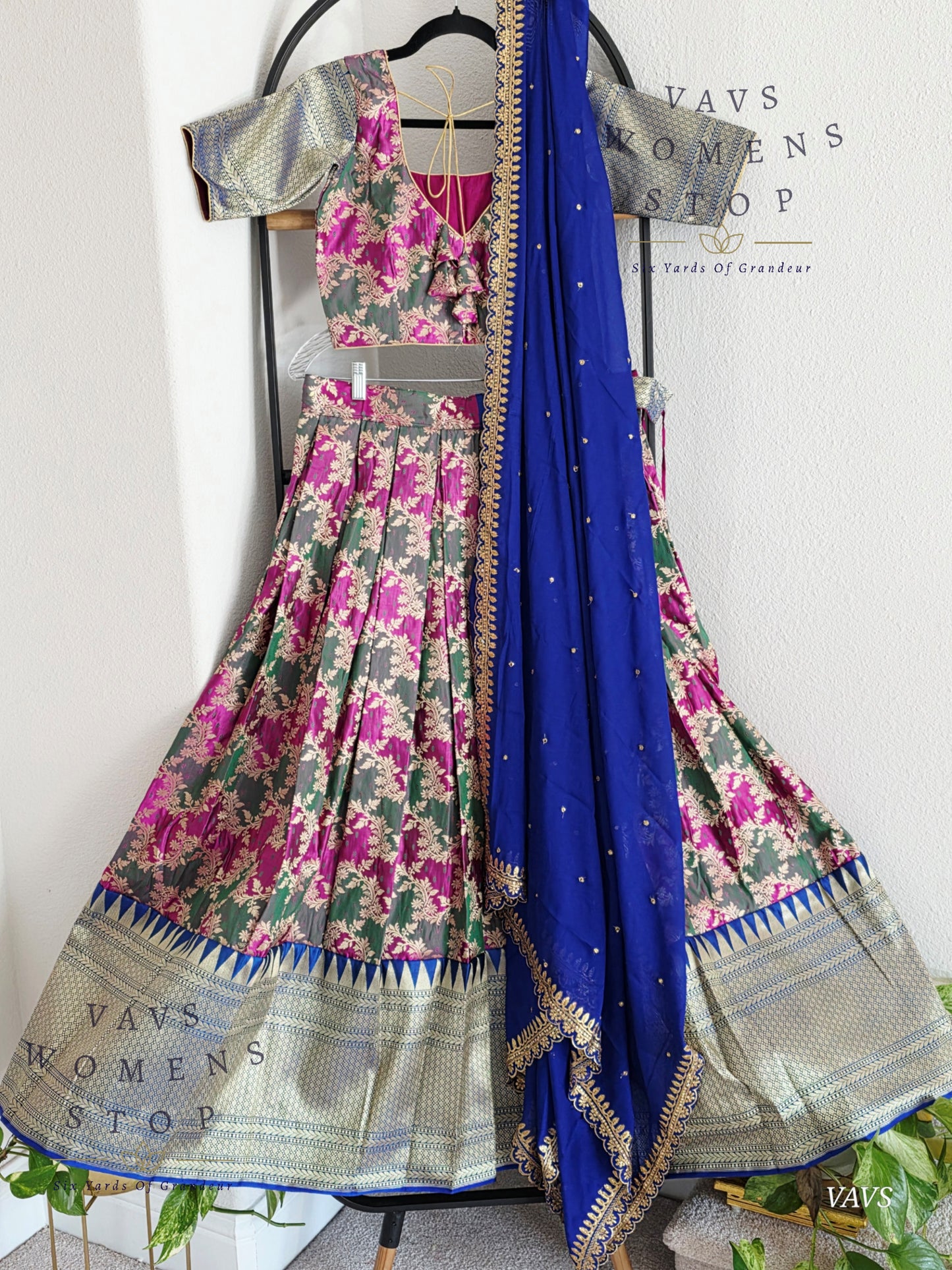 Satin Benarasi Lehenga / Half Saree Complete Set Blouse