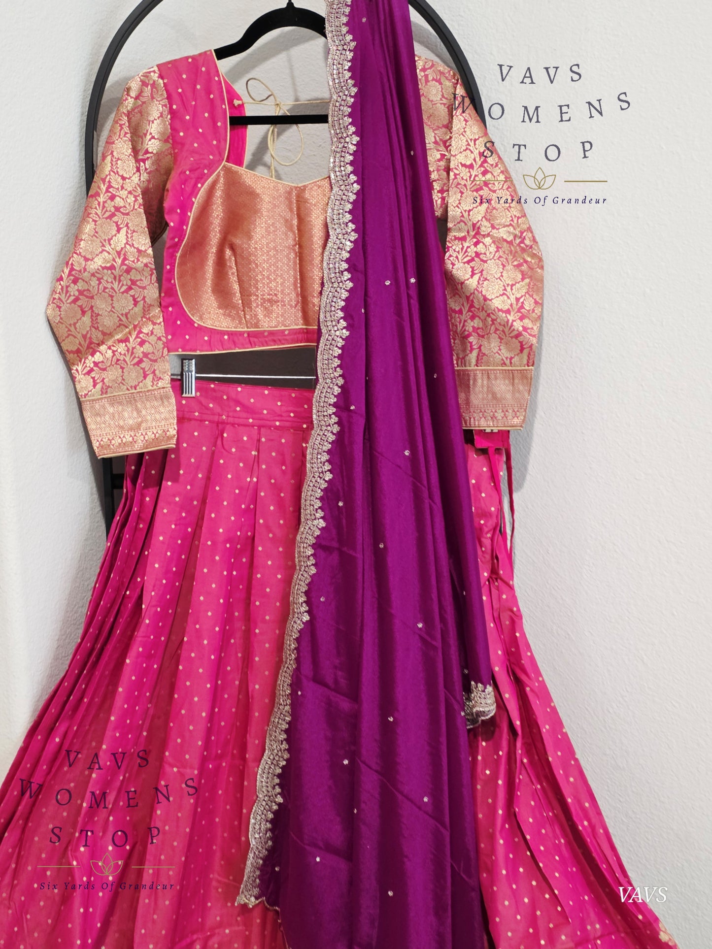 Full Sleeves Patterned Benarasi Silk Lehenga  Set