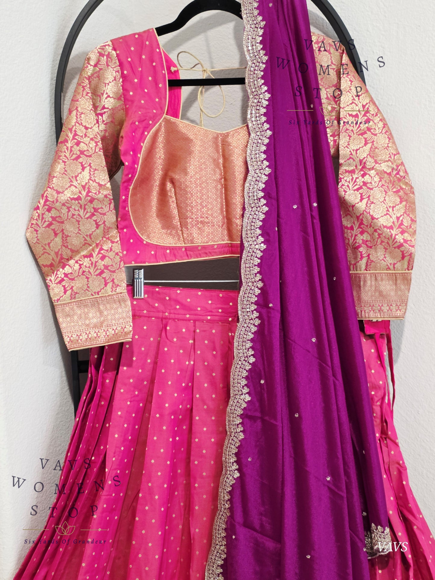 Full Sleeves Patterned Benarasi Silk Lehenga  Set