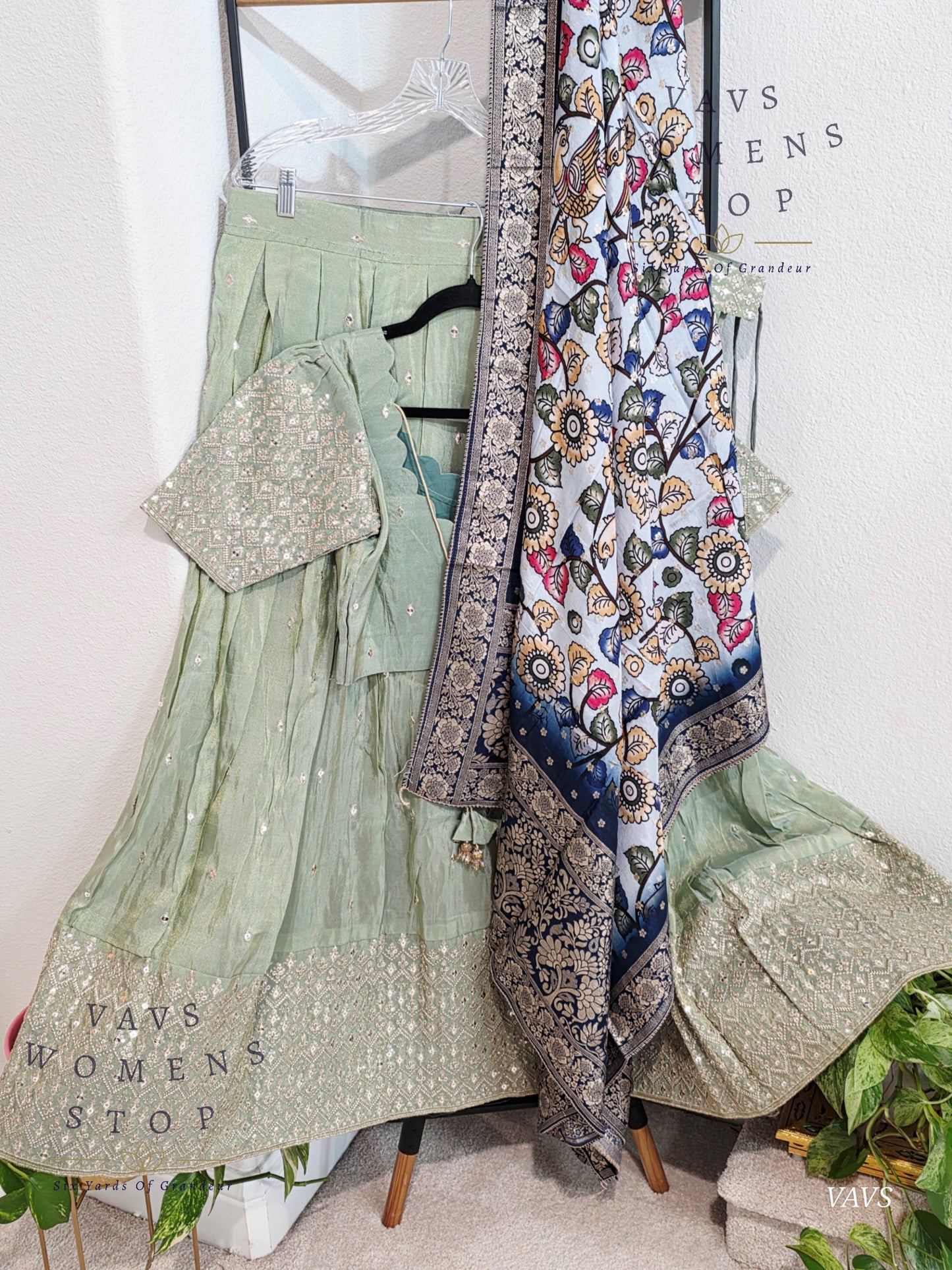 Munga Silk Tissue Designer Lehenga / Langa Voni Set