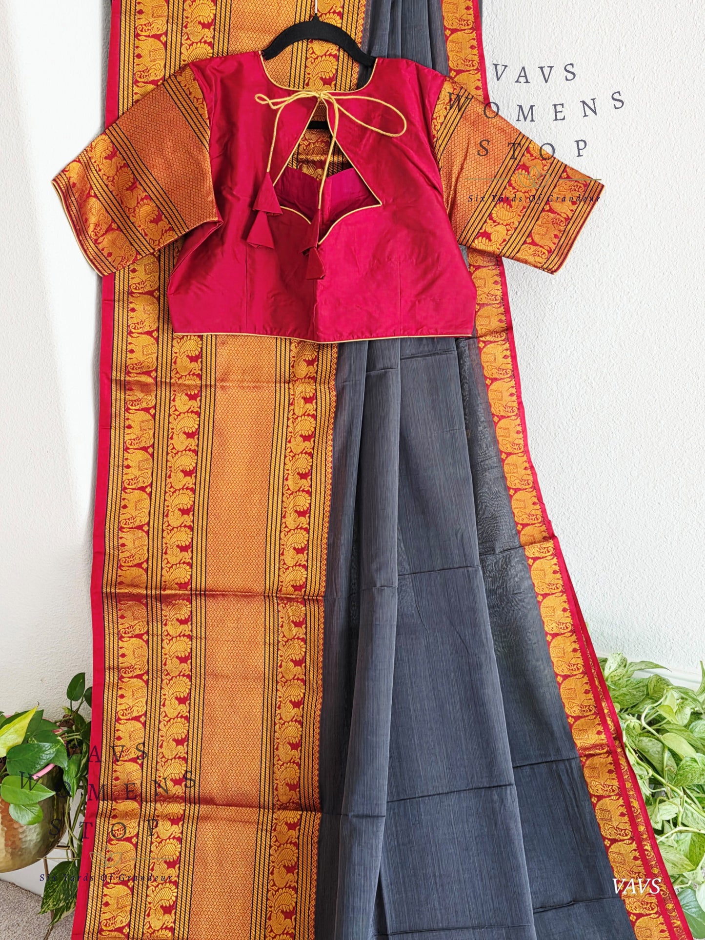 Soft Narayanpet Cotton Saree with Stitched Blouse