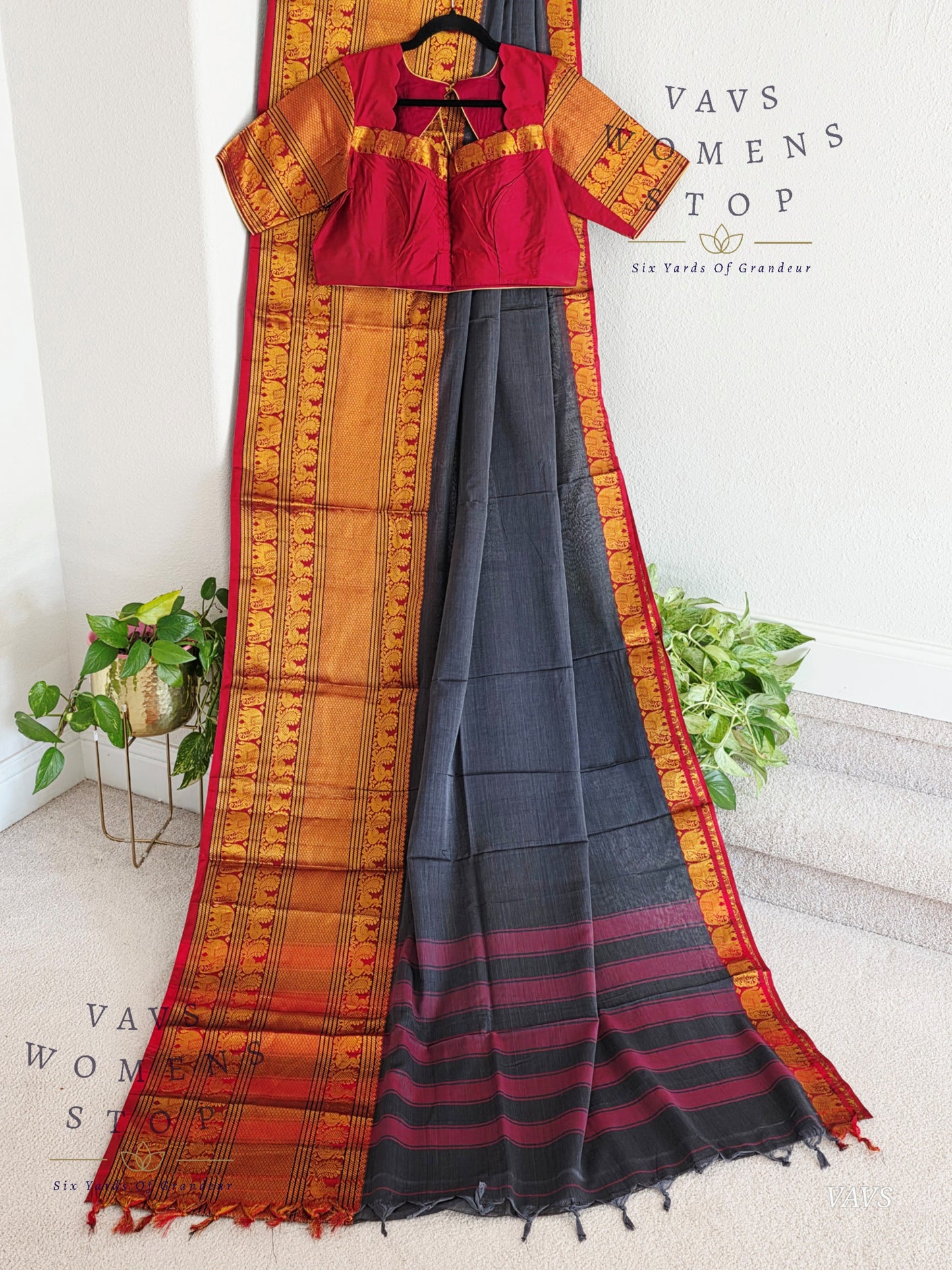 Soft Narayanpet Cotton Saree with Stitched Blouse