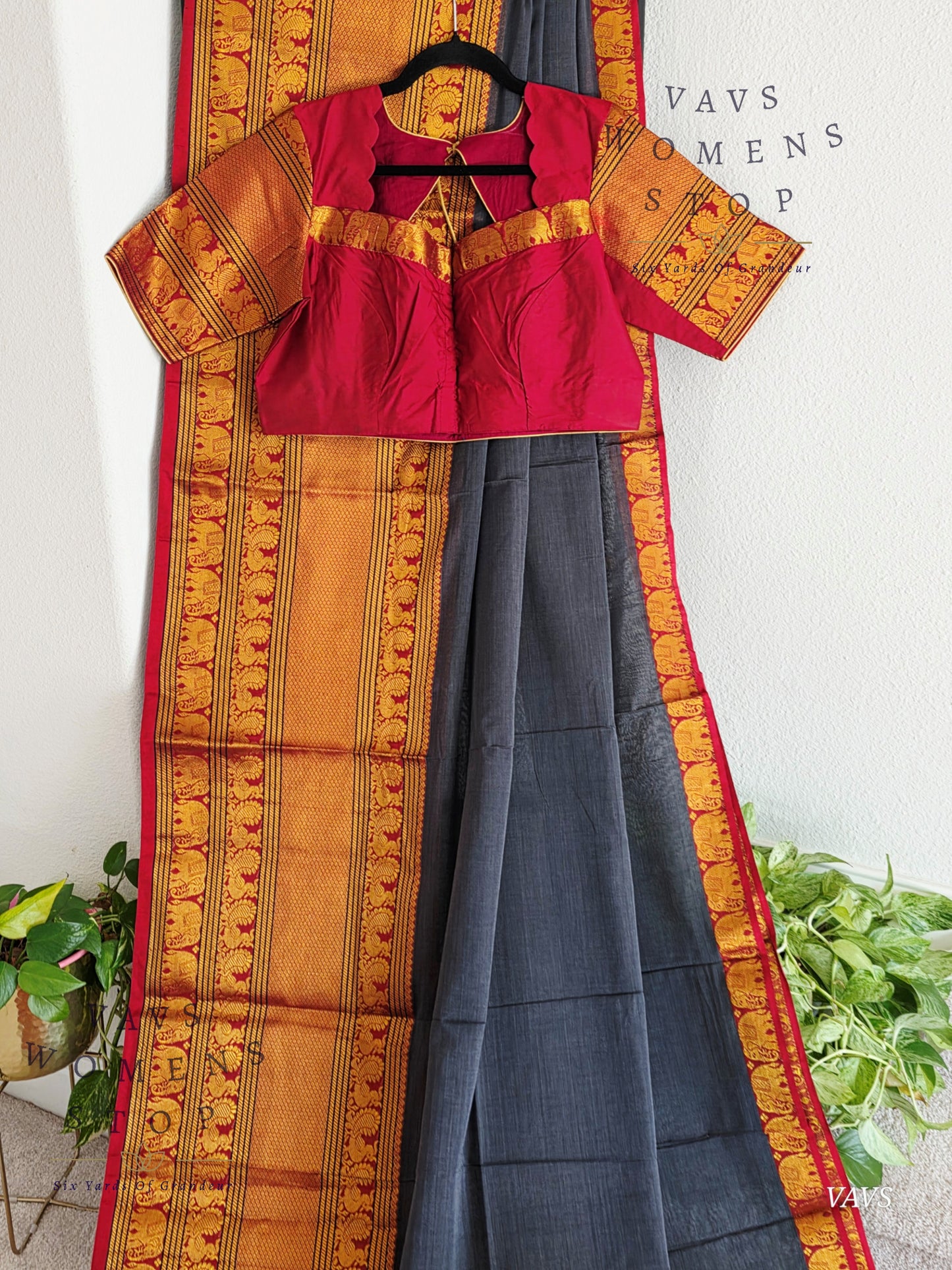 Soft Narayanpet Cotton Saree with Stitched Blouse