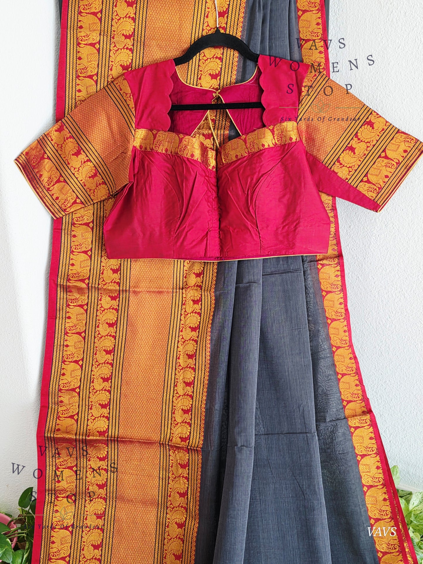 Soft Narayanpet Cotton Saree with Stitched Blouse