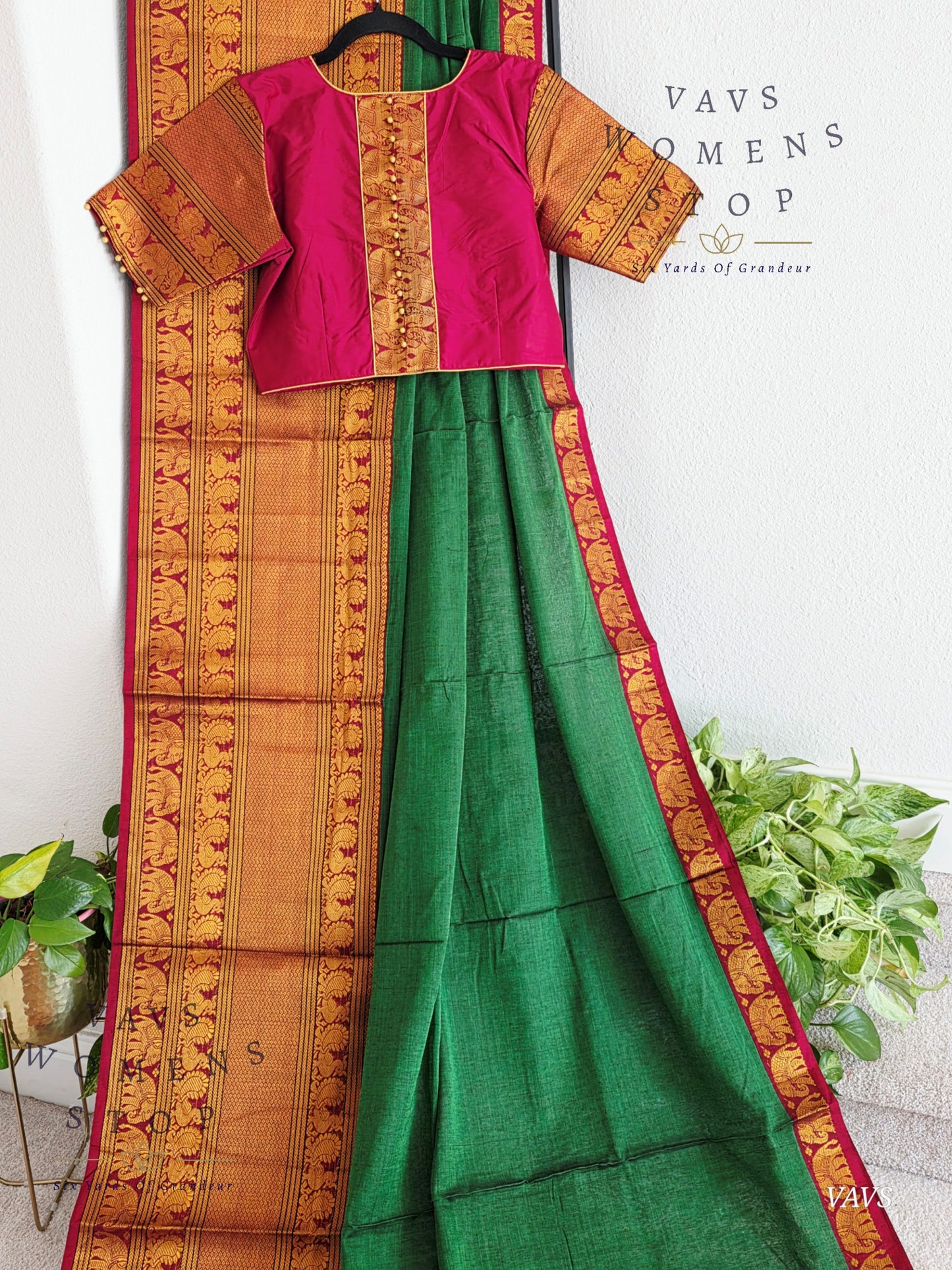 Soft Narayanpet Cotton Saree with Stitched Blouse