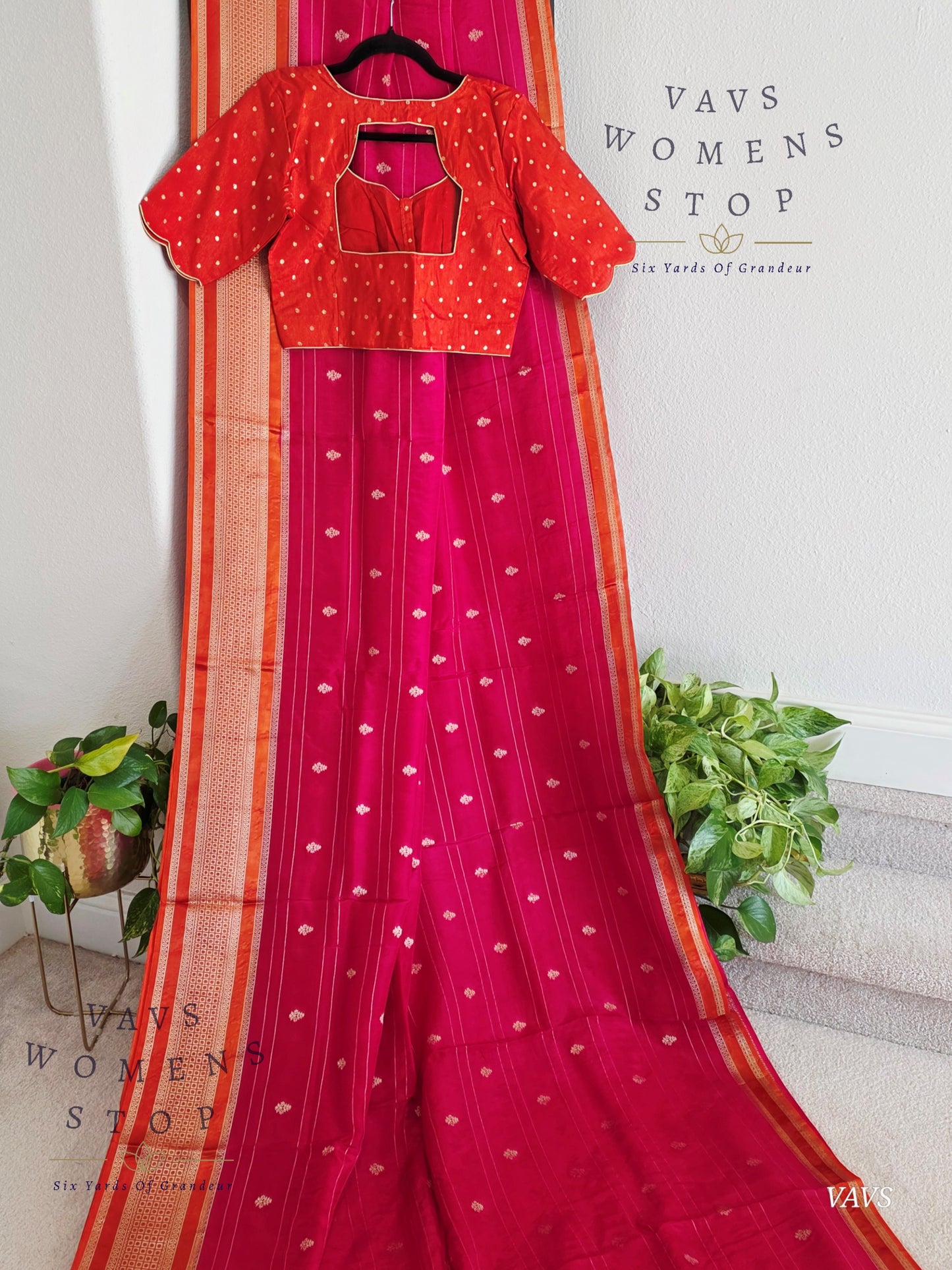 Dola Crepe Silk Saree – Pink & Orange Color Combination | Stitched Blouse Included