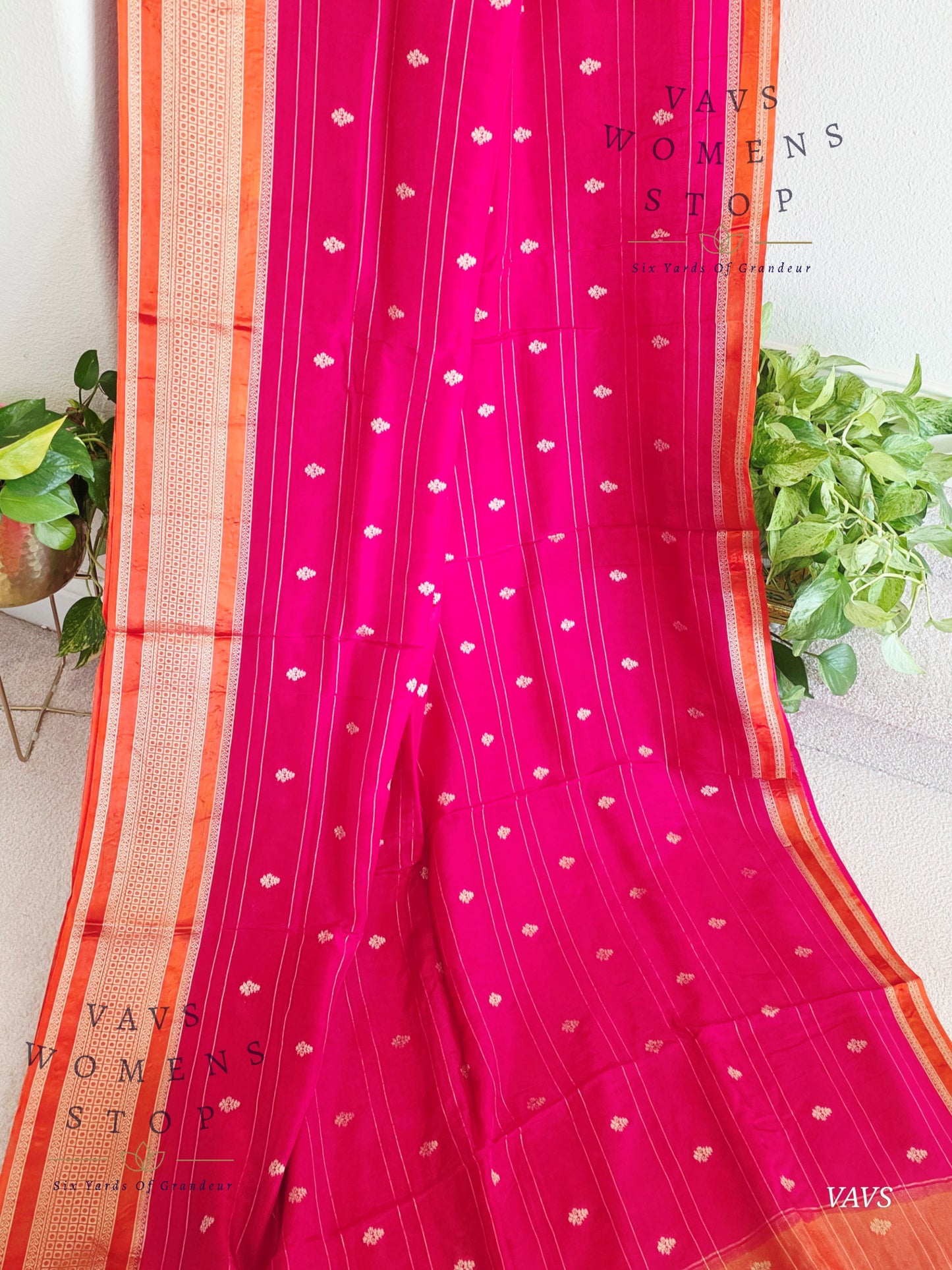 Dola Crepe Silk Saree – Pink & Orange Color Combination | Stitched Blouse Included