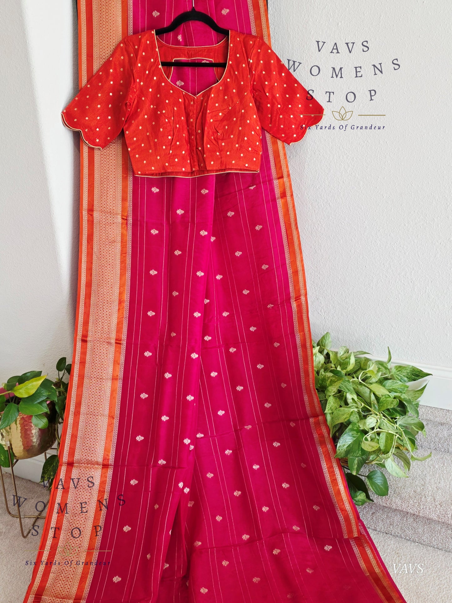 Dola Crepe Silk Saree – Pink & Orange Color Combination | Stitched Blouse Included