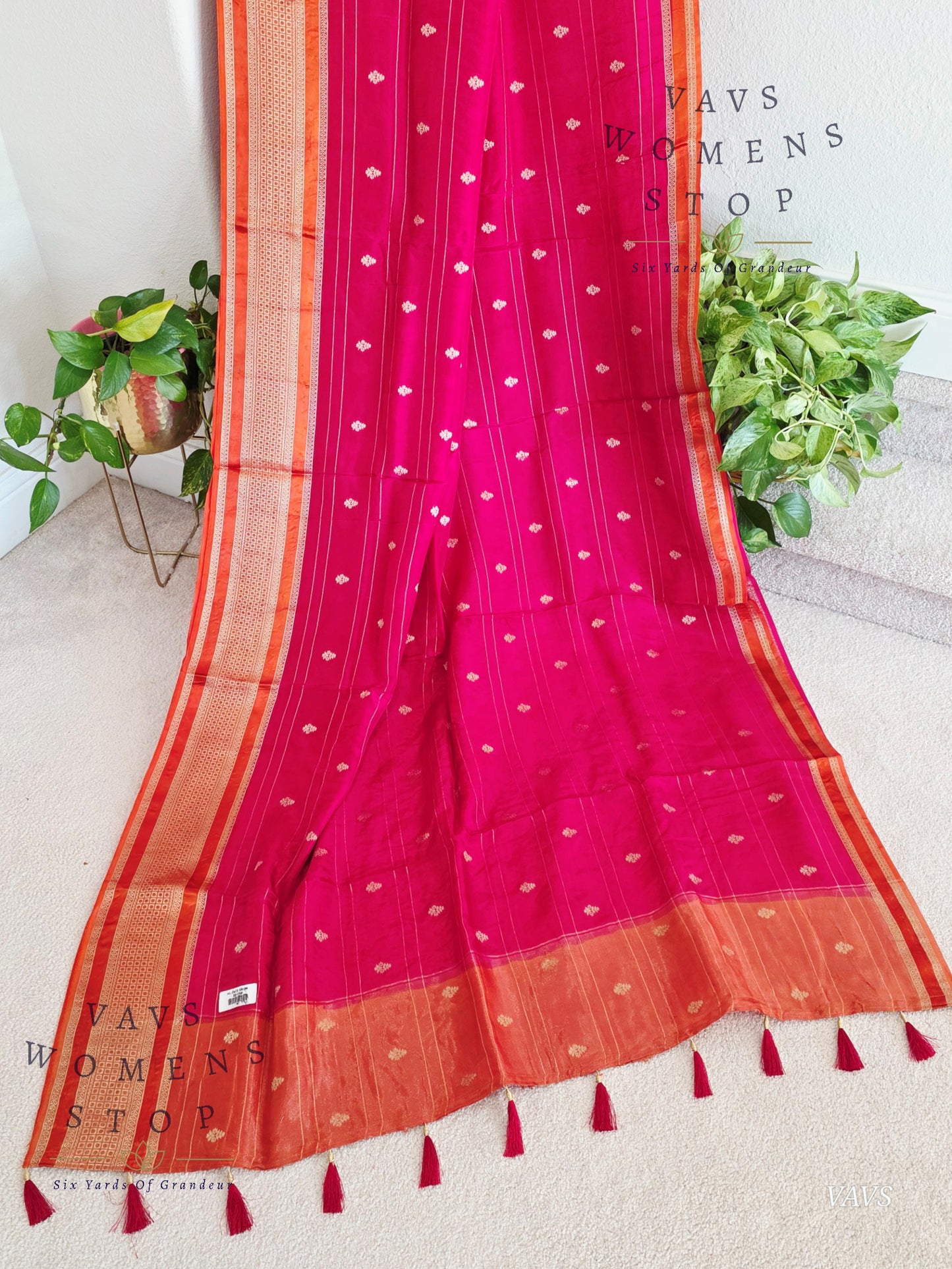 Dola Crepe Silk Saree – Pink & Orange Color Combination | Stitched Blouse Included
