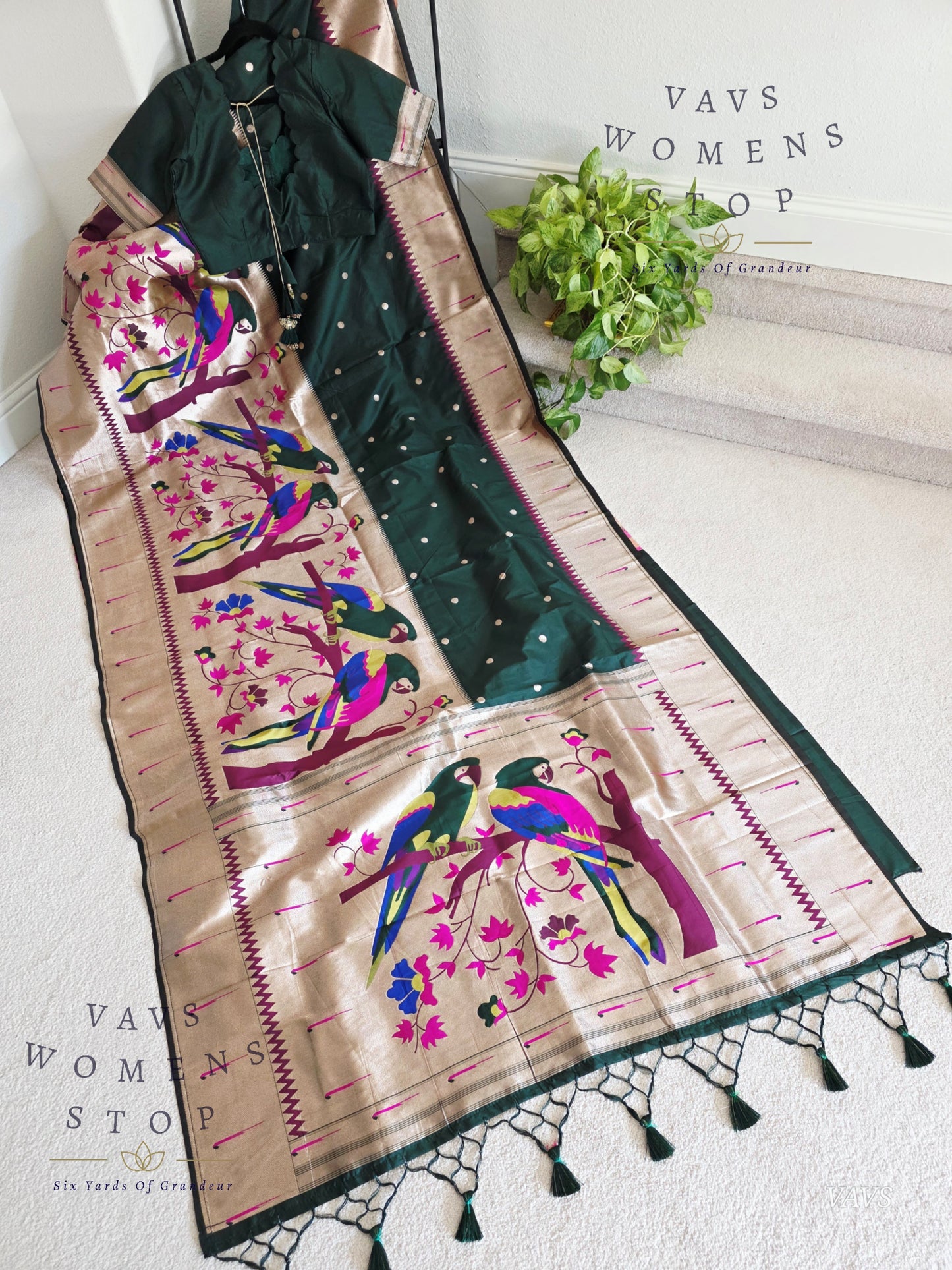 Designer Benarasi Paithani Soft Silk Saree - Blouse