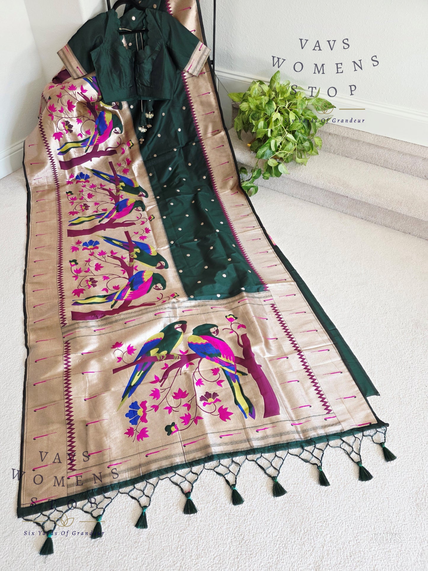 Designer Benarasi Paithani Soft Silk Saree - Blouse