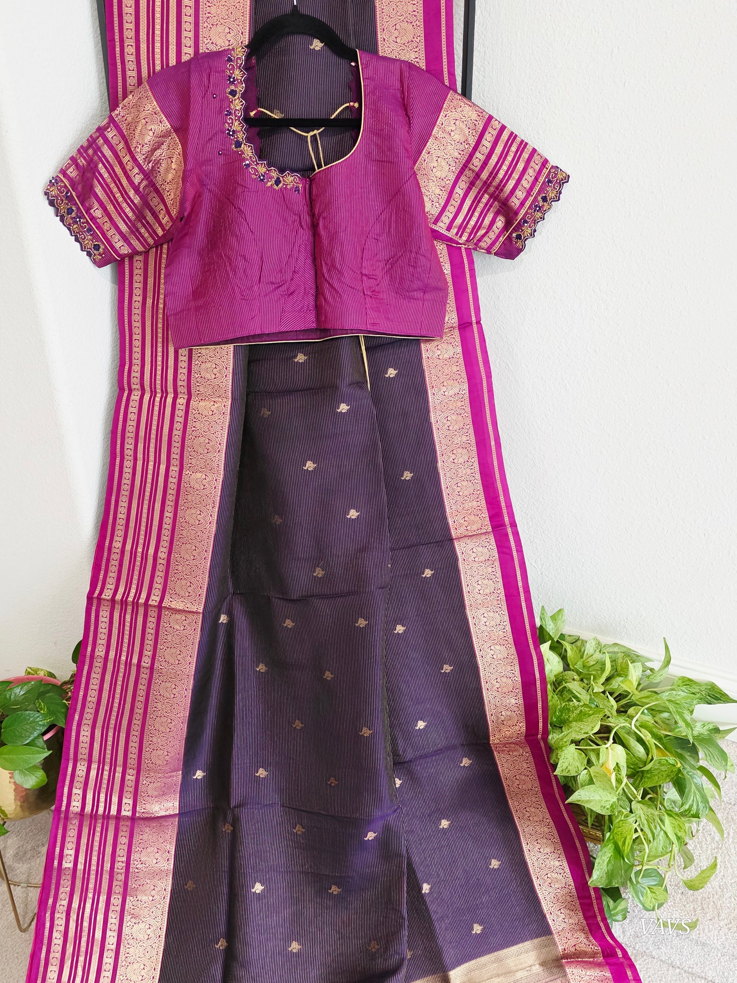 Pure Kanchi Soft Silk Handloom Saree in Deep Plum & Magenta with Zari Butta & Maggam Blouse