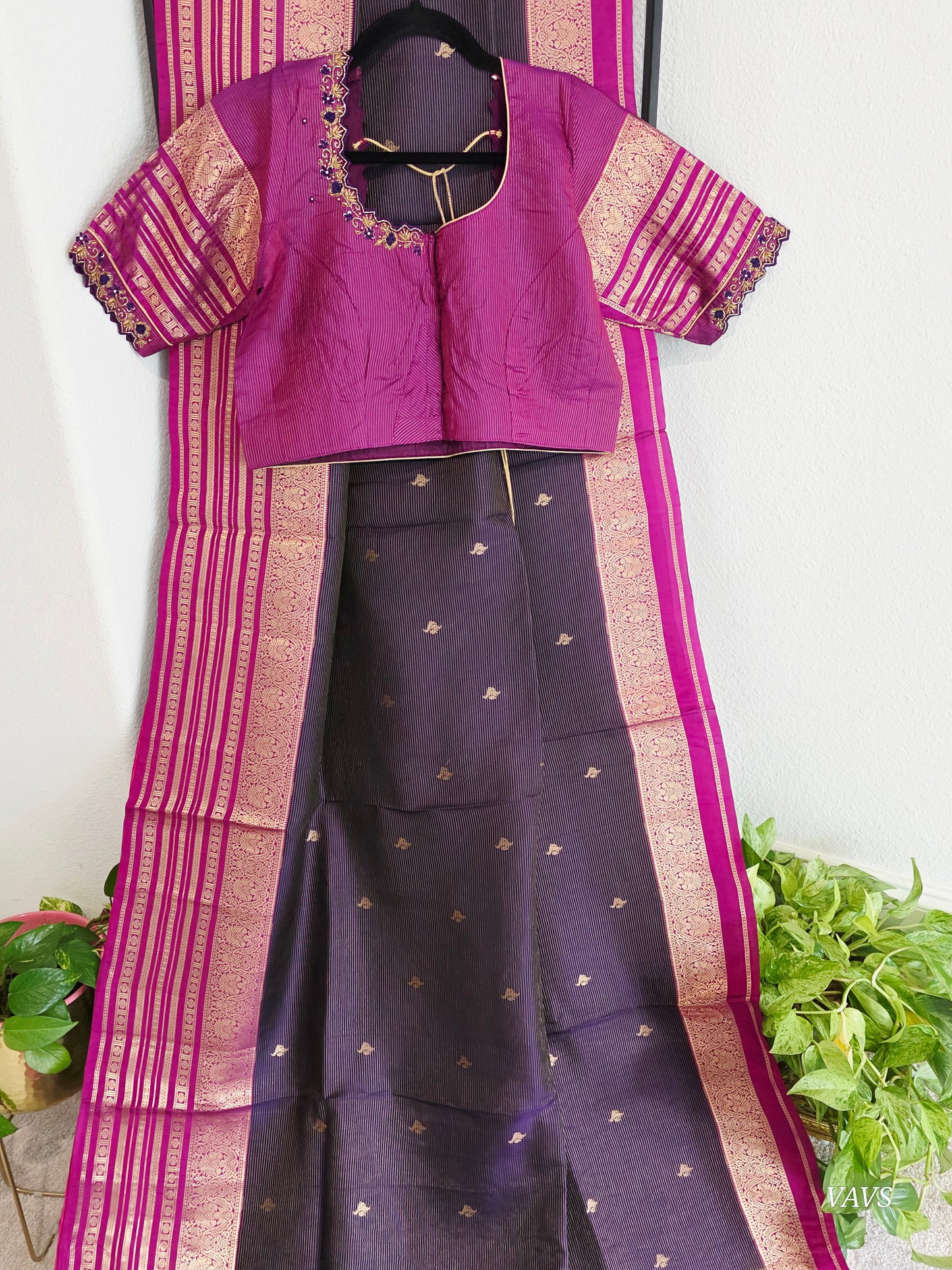 Pure Kanchi Soft Silk Handloom Saree in Deep Plum & Magenta with Zari Butta & Maggam Blouse