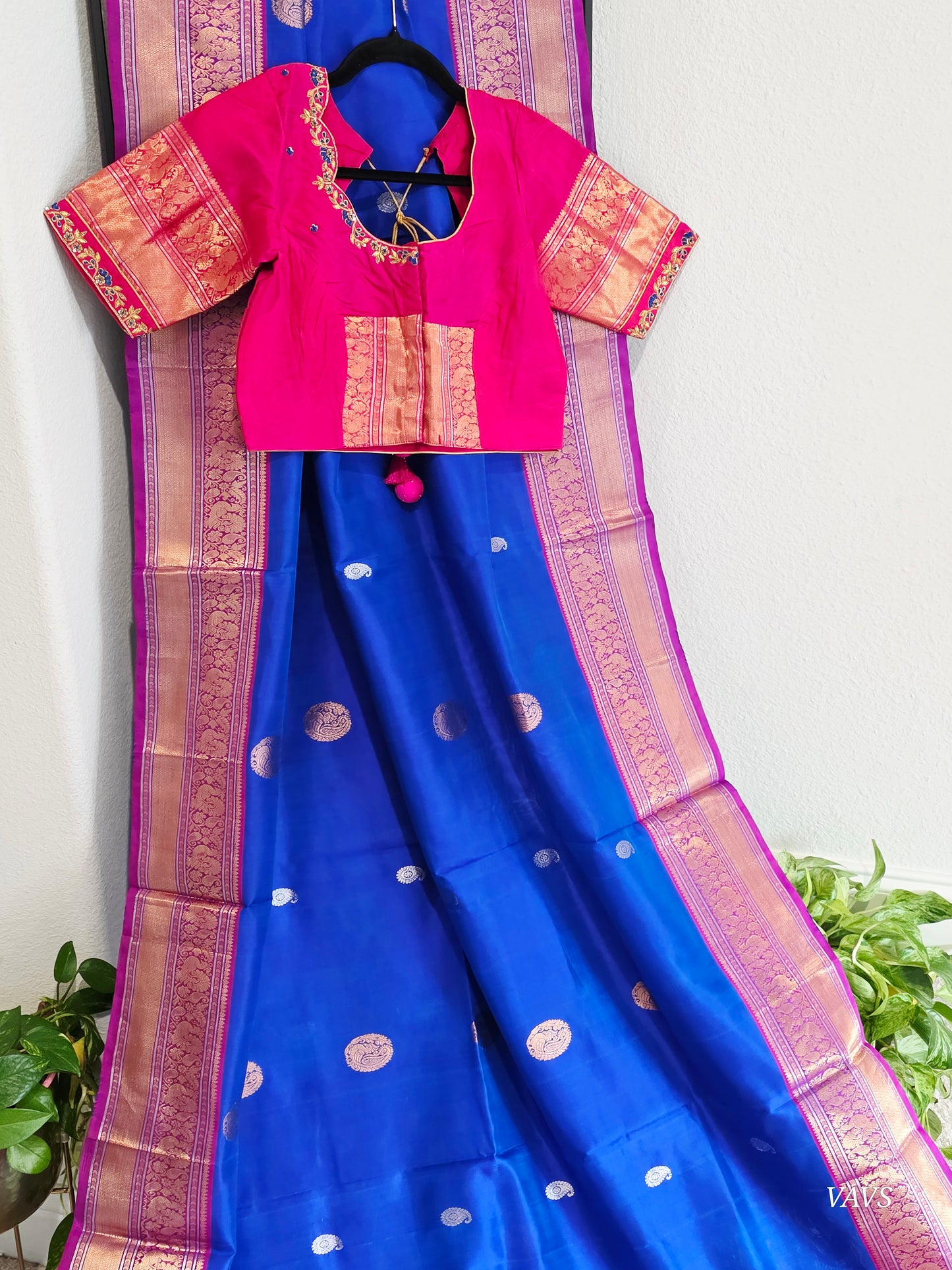 Pure Handloom Silk Saree in Royal Blue with Pink Zari Border & Maggam Blouse