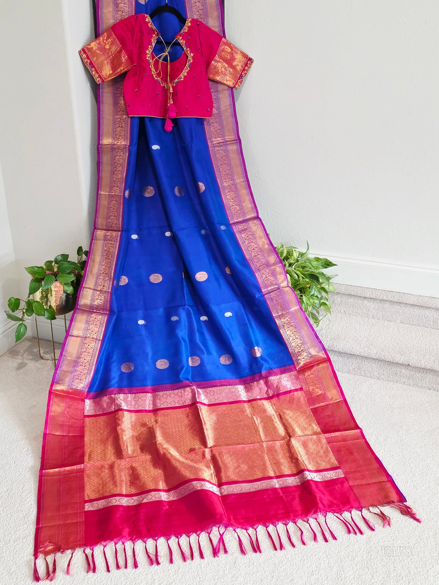 Pure Handloom Silk Saree in Royal Blue with Pink Zari Border & Maggam Blouse