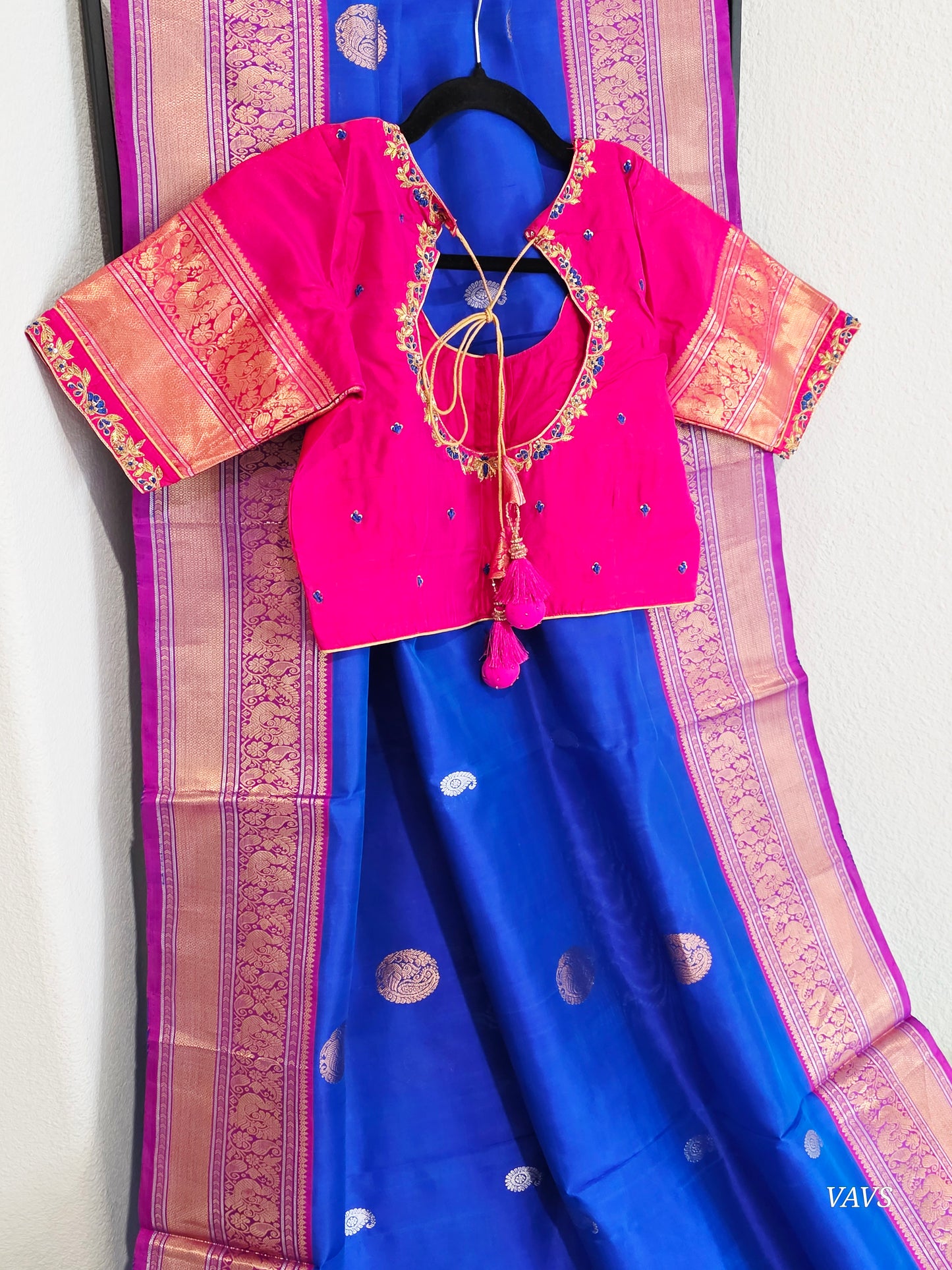Pure Handloom Silk Saree in Royal Blue with Pink Zari Border & Maggam Blouse