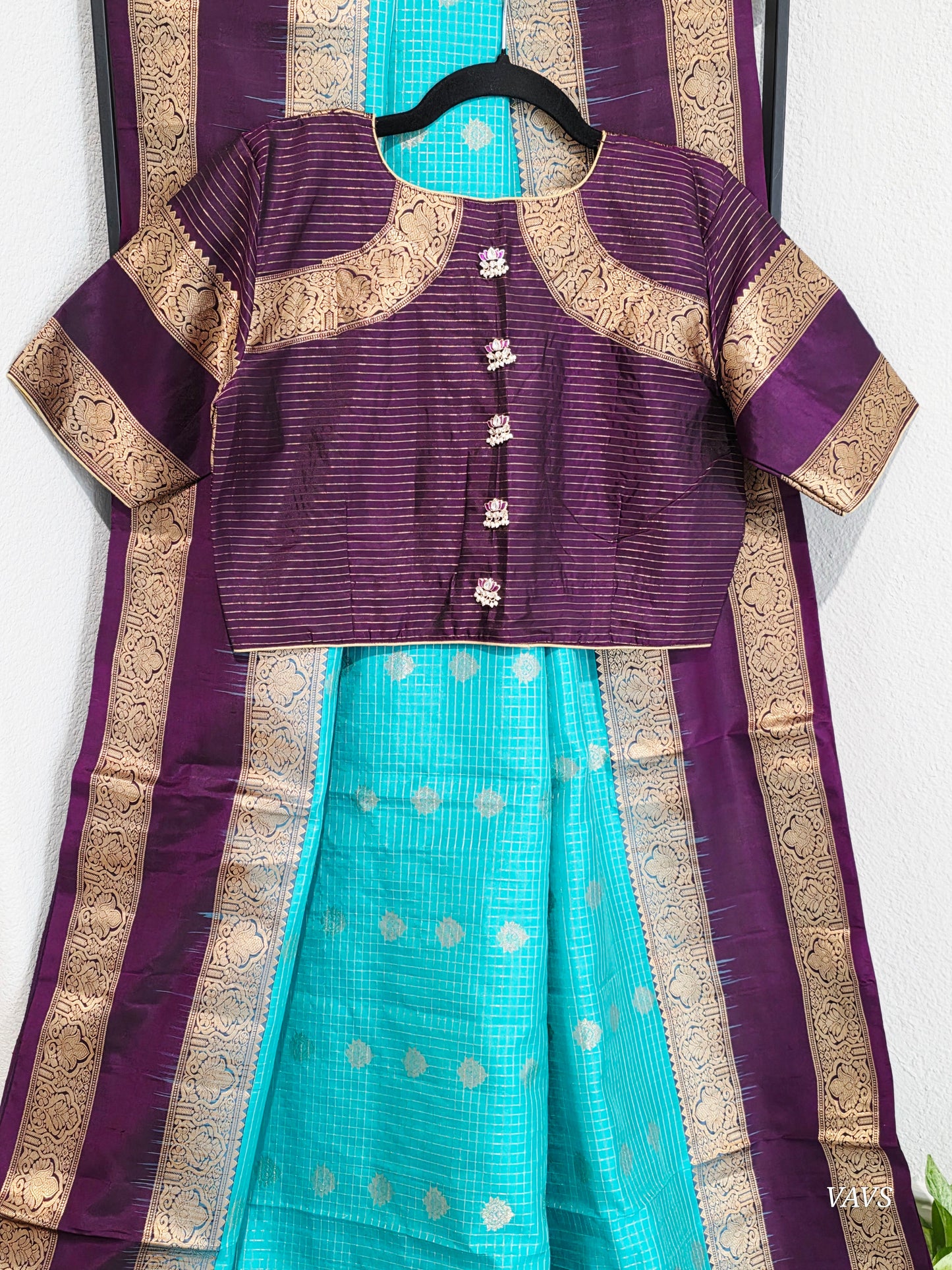 Pure Handloom Kanchi Soft Silk Gap Border Saree - Blouse | Teal Blue & Purple