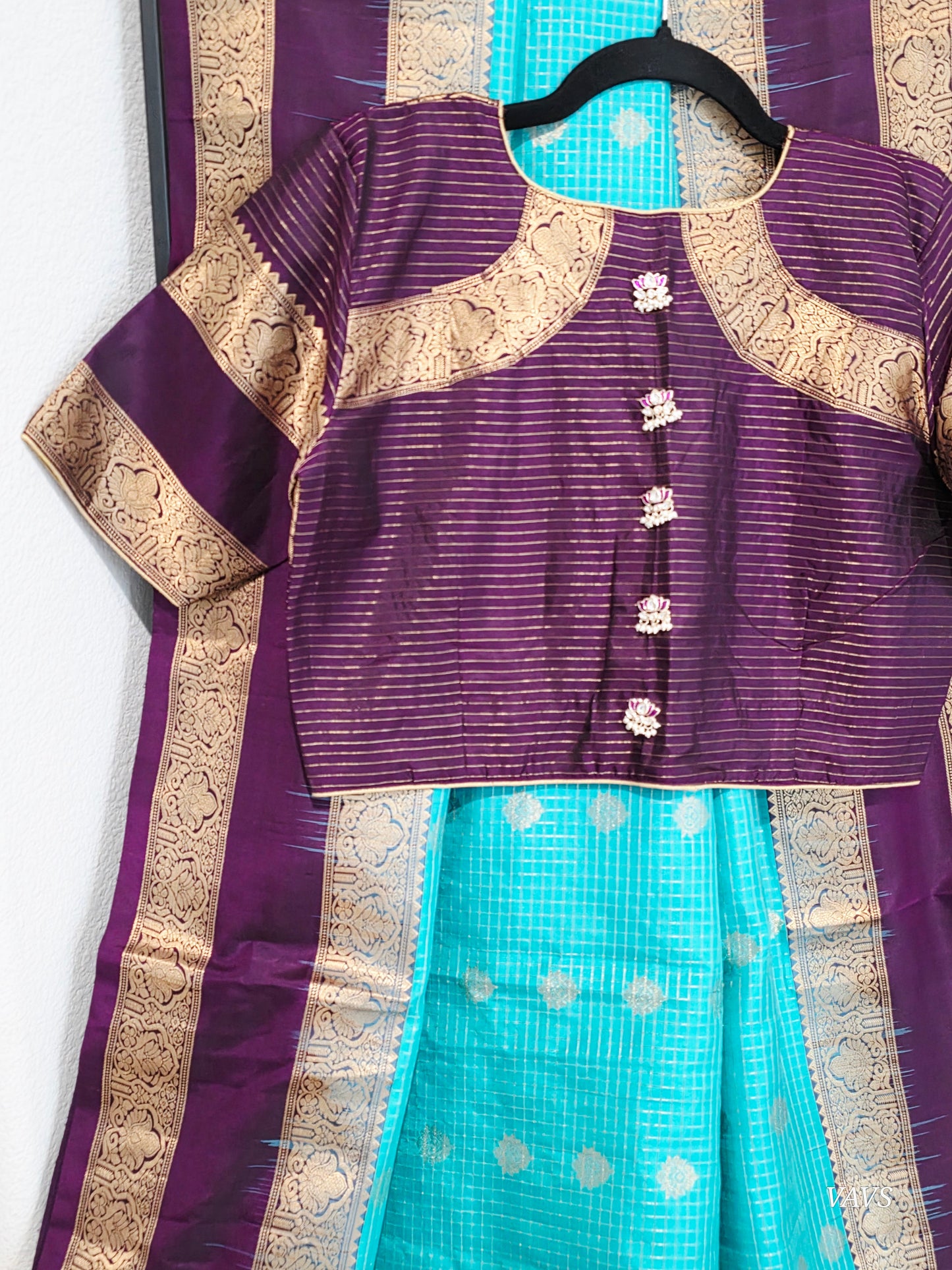 Pure Handloom Kanchi Soft Silk Gap Border Saree - Blouse | Teal Blue & Purple