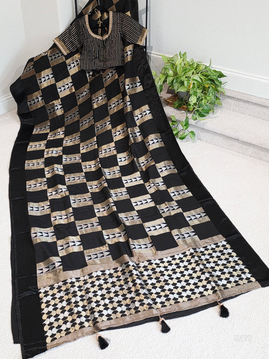 Russian Dola Crepe Silk Saree with Geometric Zari Woven Design & Ready Stitched Blouse | Black