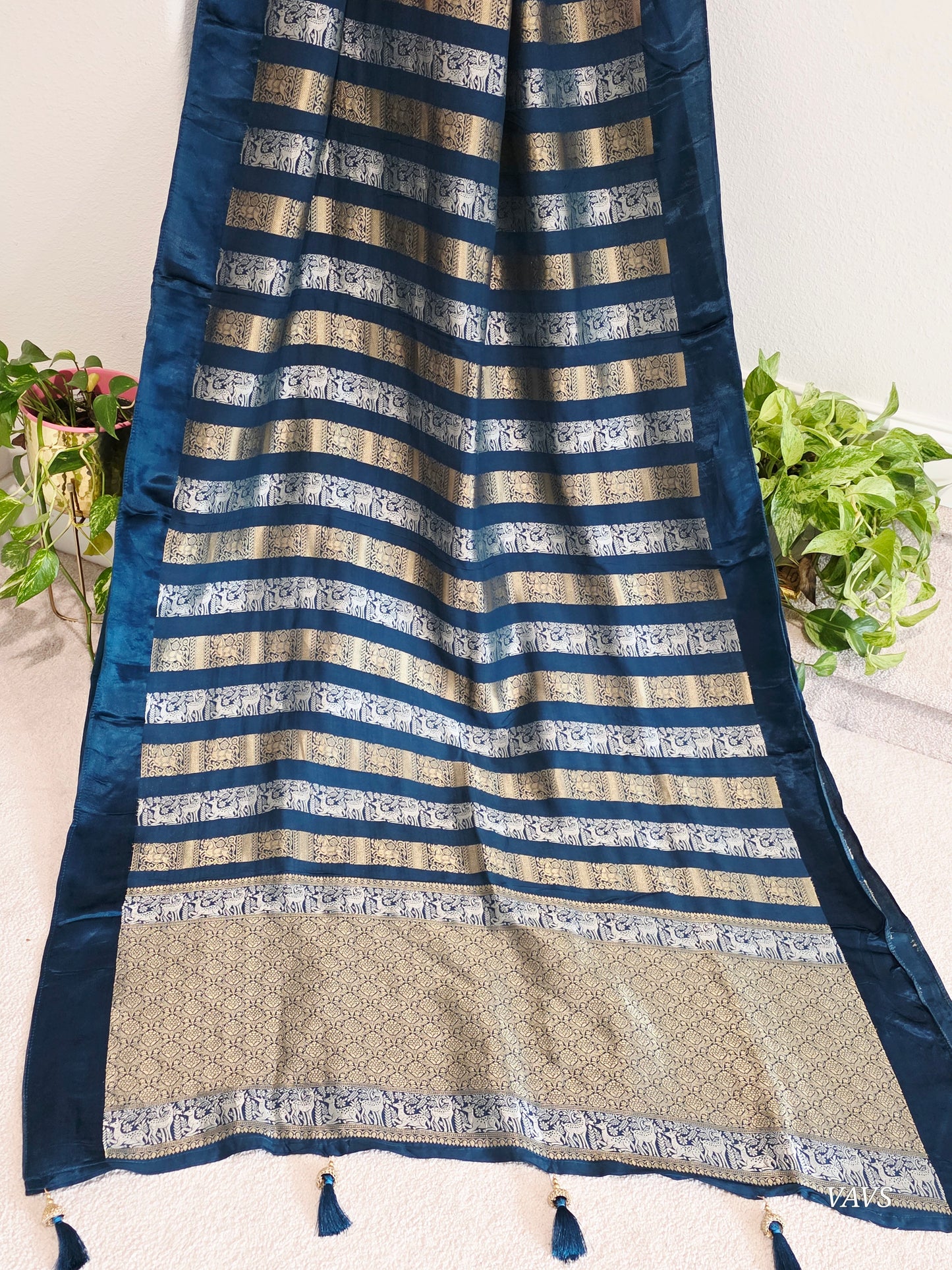 Nita Ambani Inspired Russian Dola Crepe Silk Saree with Ready Stitched Blouse | Navy Blue