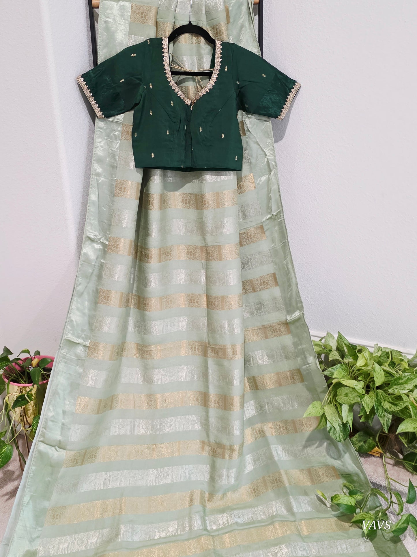 Nita Ambani Inspired Russian Dola Crepe Silk Saree with Ready Stitched Blouse | Mint Green