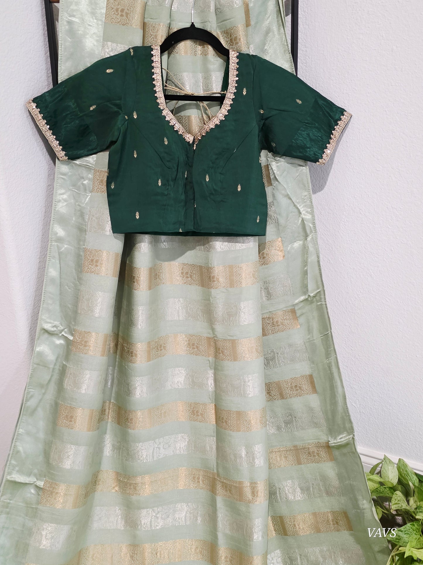 Nita Ambani Inspired Russian Dola Crepe Silk Saree with Ready Stitched Blouse | Mint Green