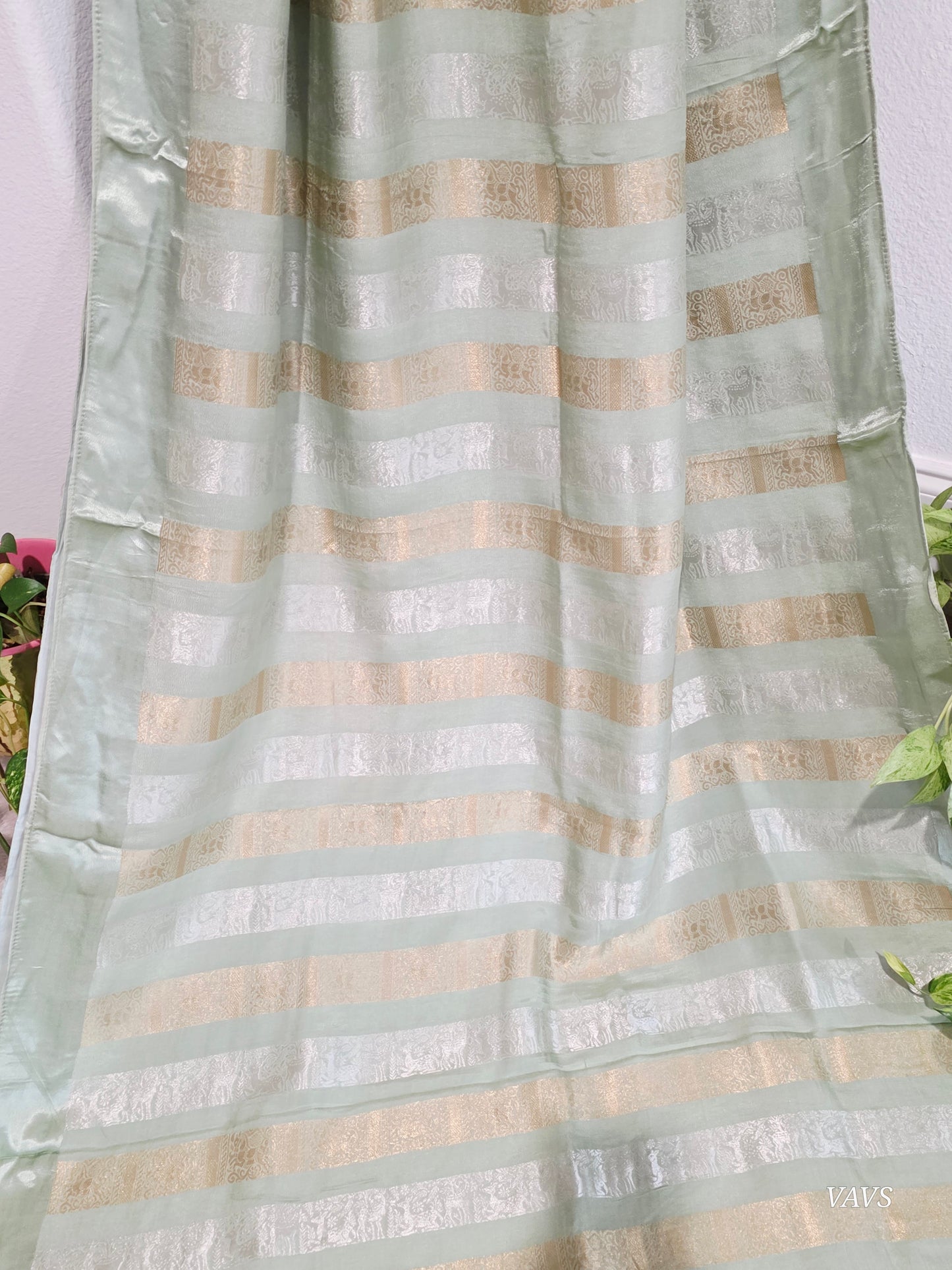 Nita Ambani Inspired Russian Dola Crepe Silk Saree with Ready Stitched Blouse | Mint Green