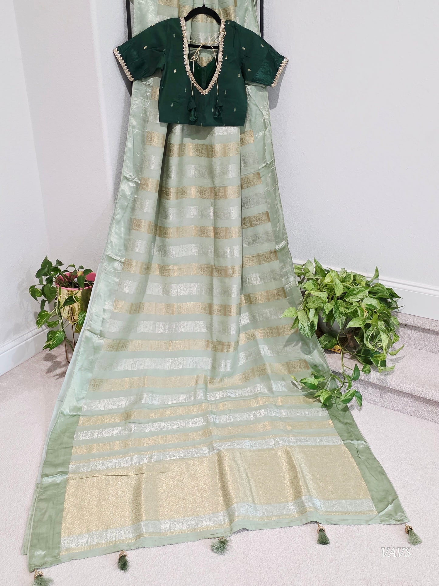 Nita Ambani Inspired Russian Dola Crepe Silk Saree with Ready Stitched Blouse | Mint Green