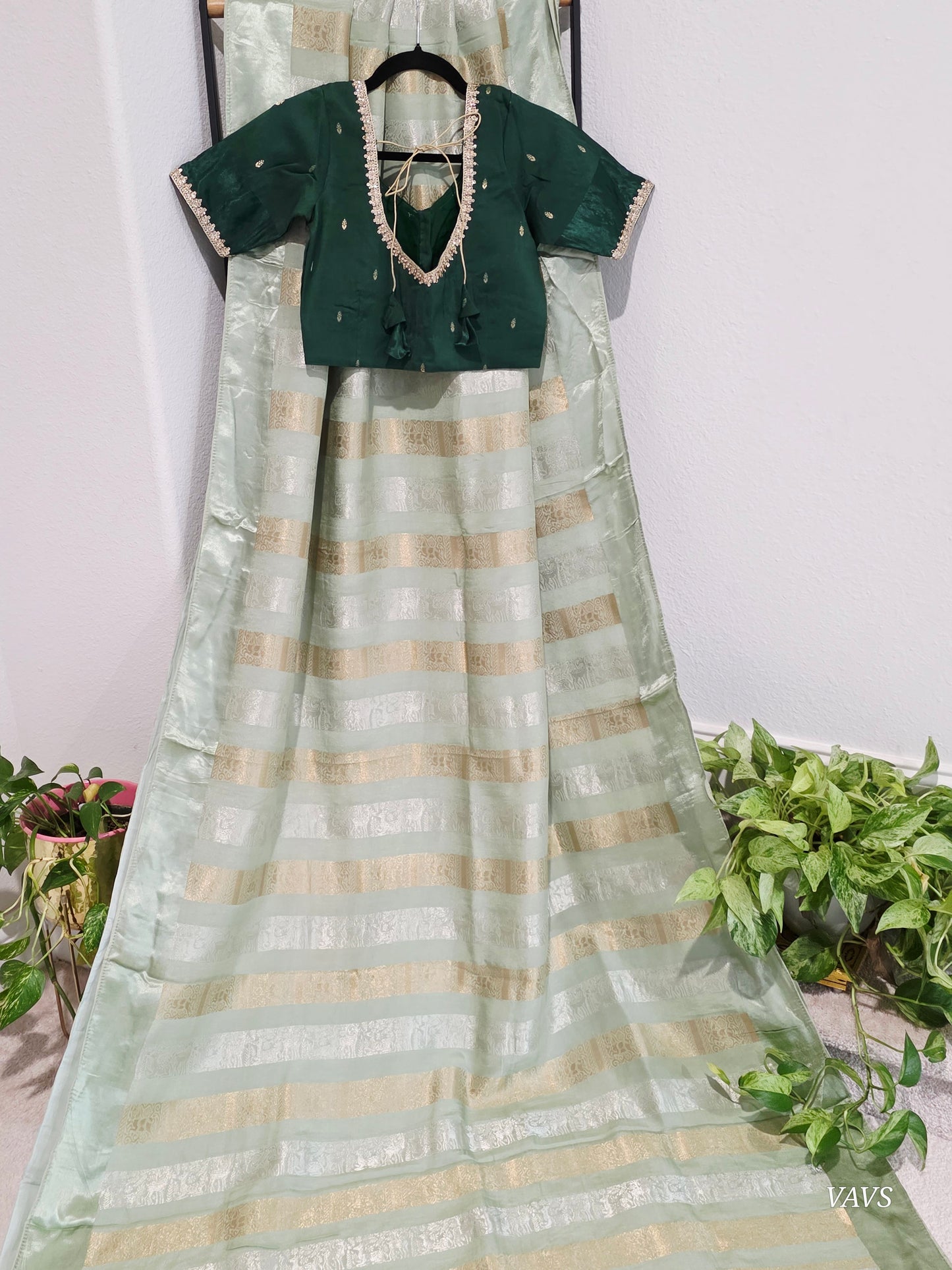 Nita Ambani Inspired Russian Dola Crepe Silk Saree with Ready Stitched Blouse | Mint Green