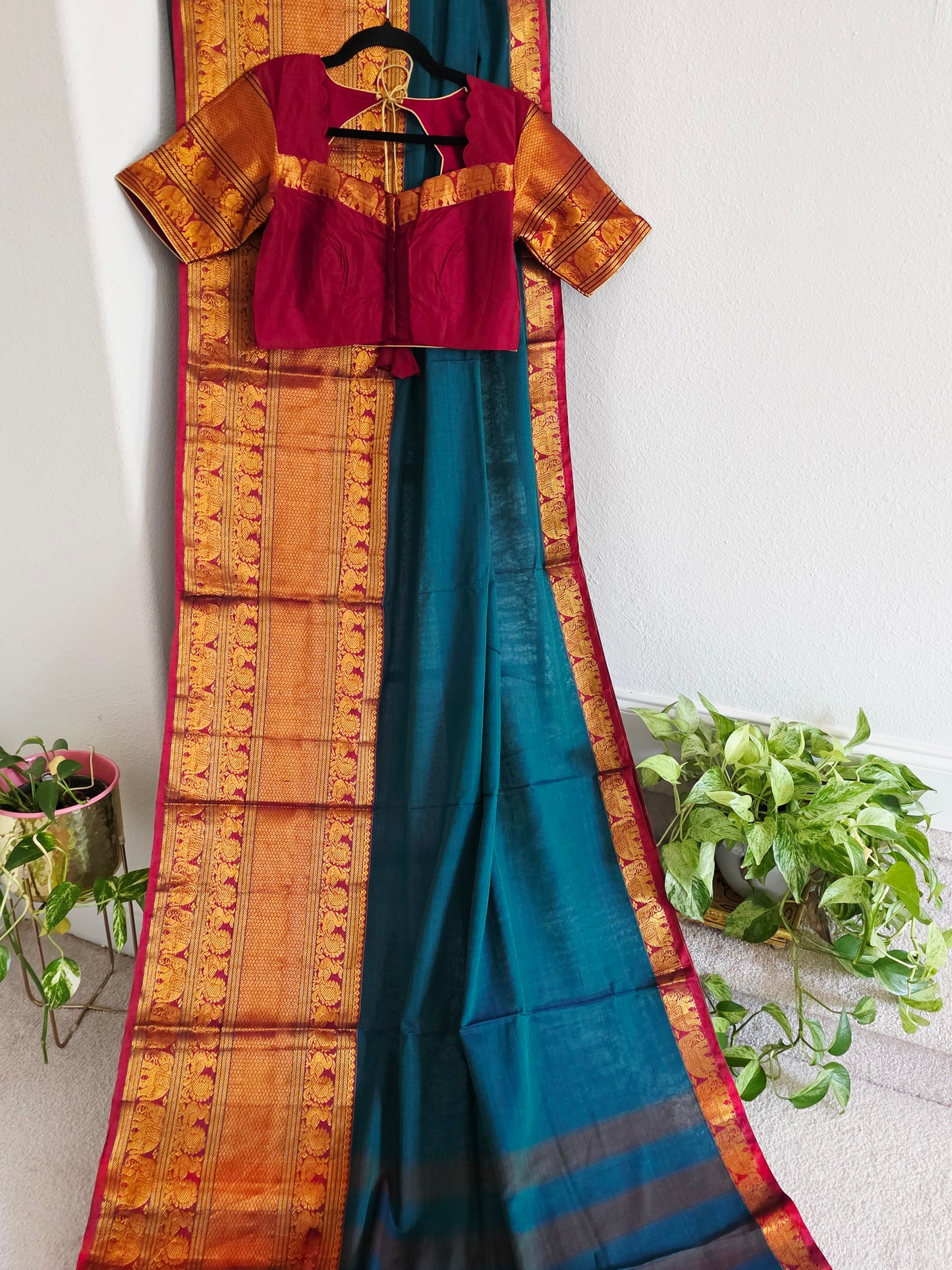 Narayanpet Cotton Saree in Teal Blue & Maroon with Gold Zari Border