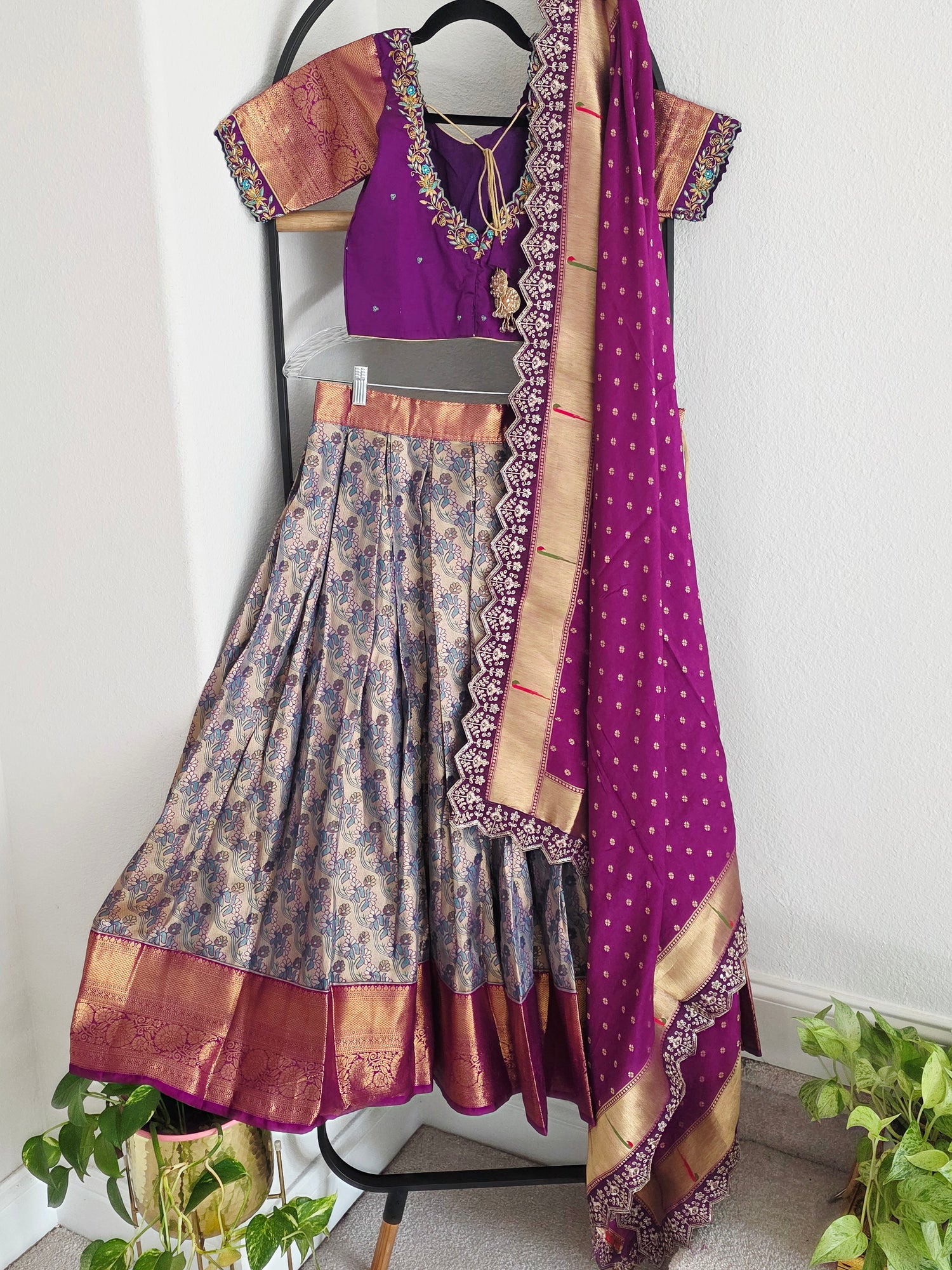 HALF SAREES - JUNIORS